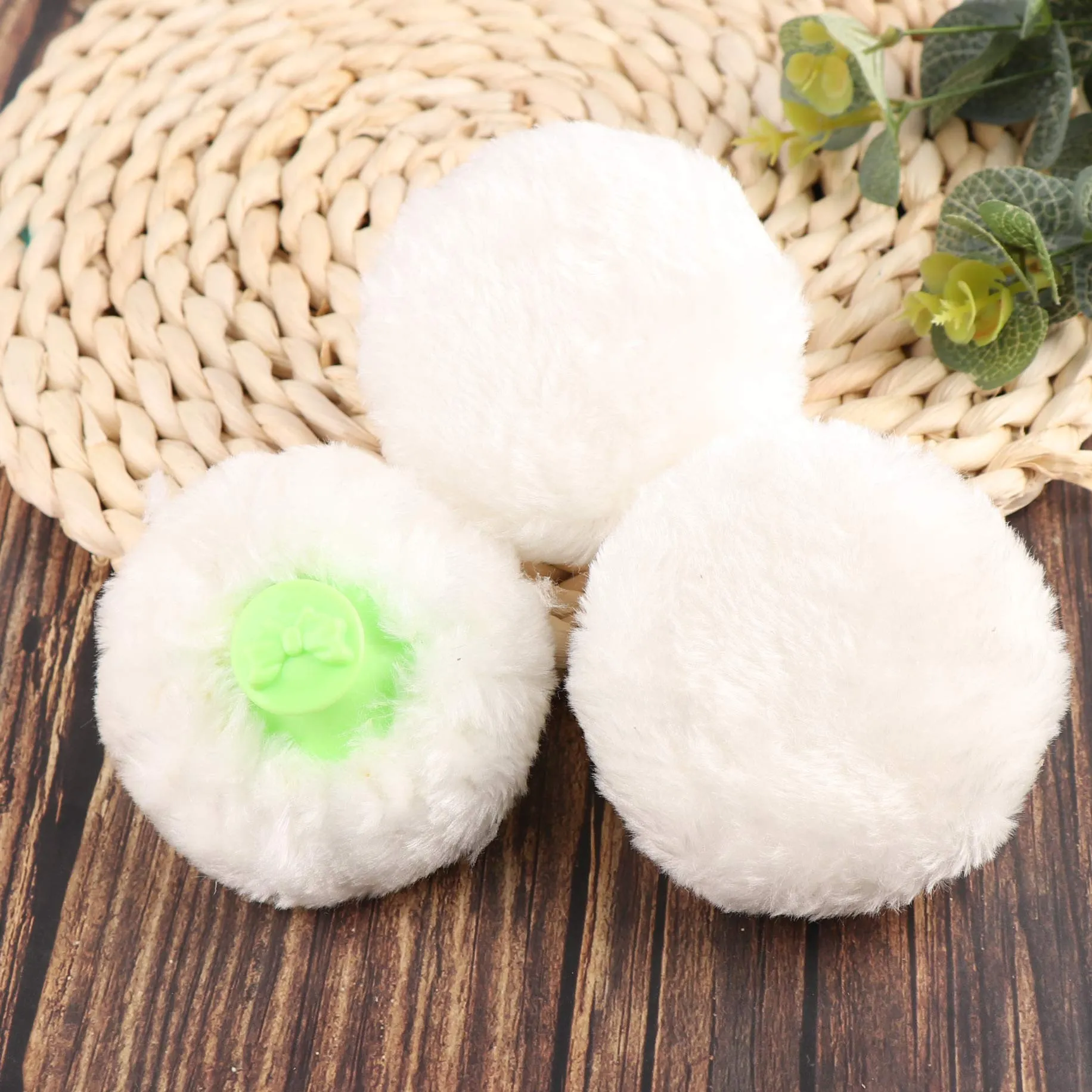 1 Piece Soft Face Body Powder Puff Sponge Box Case Cosmetic Container [RANDOM COLOR]