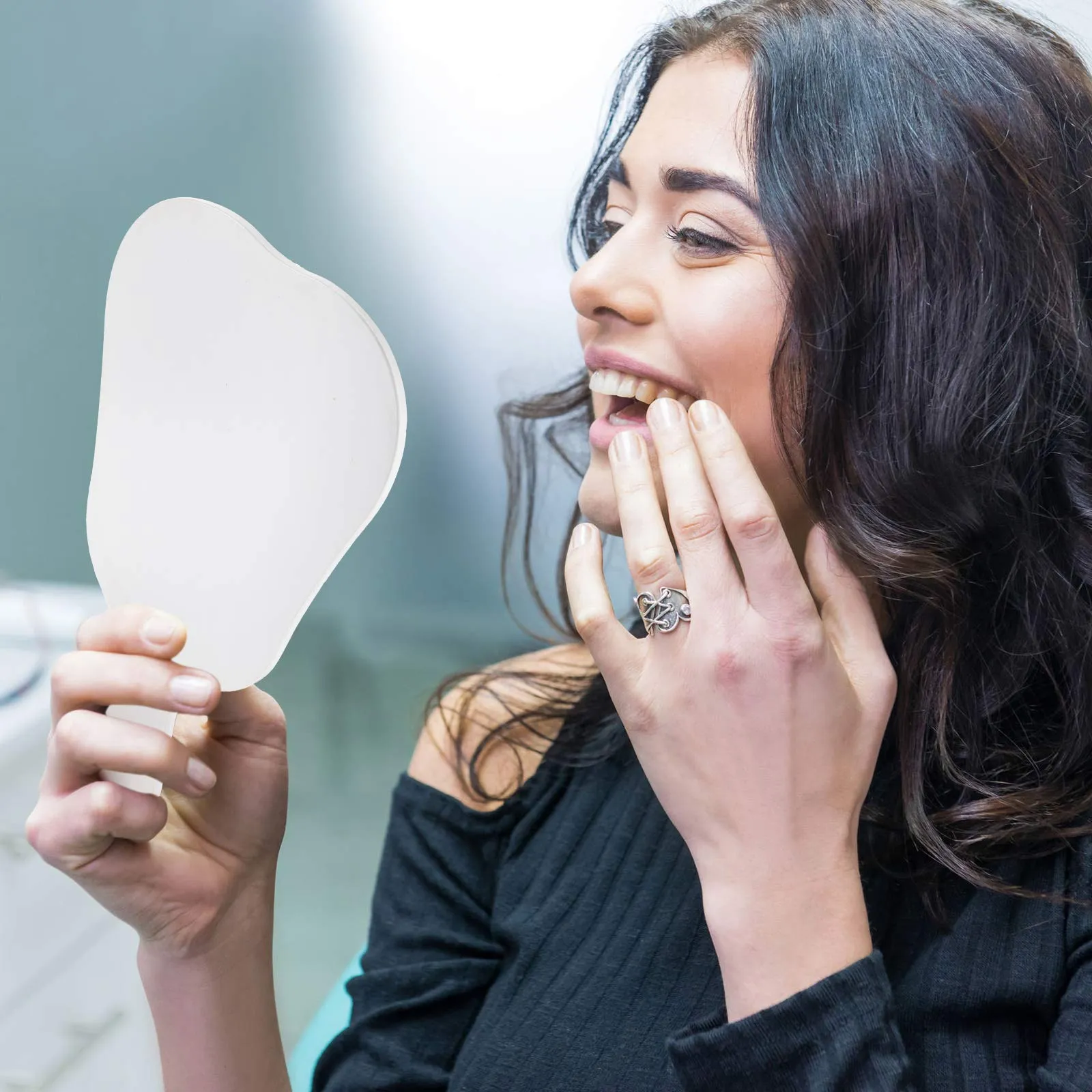 2 Pieces Tooth Shaped Handheld Mirror Cute Tooth Shaped Mirror Makeup Hand Held Plastic Mirrors with Handle Cosmetic Hand Mirror for Women Men Girls and Kids (White, Purple) White, Purple