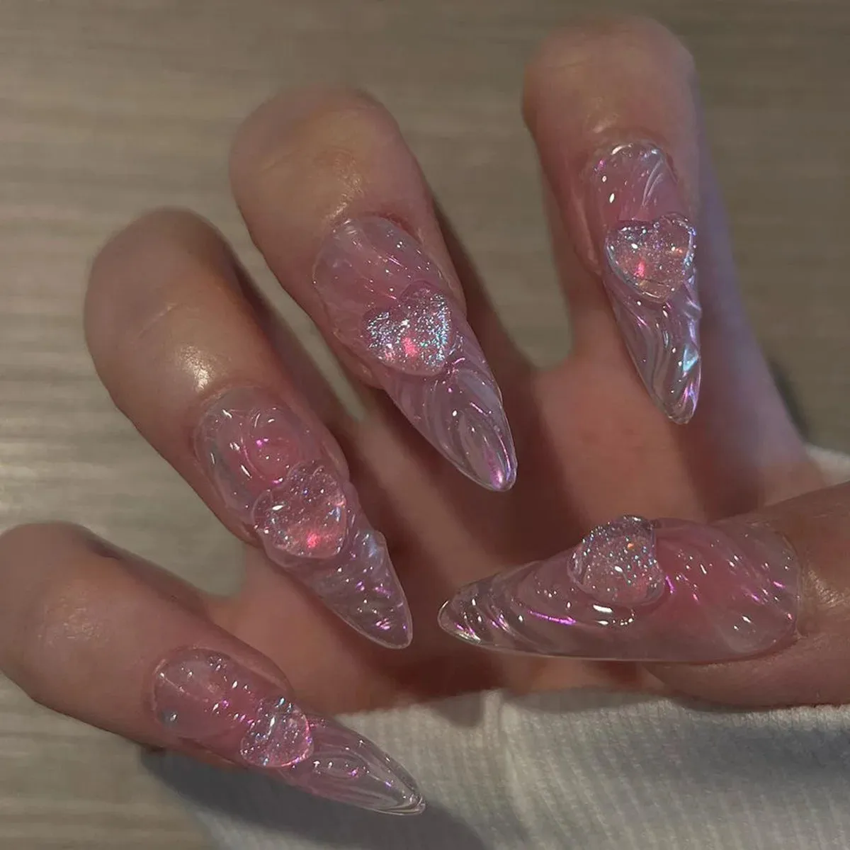 24pcs Wearable Short Round Head False Nails Sparkling French Designs Full Cover Almond fake nails with glue Press On nails tips