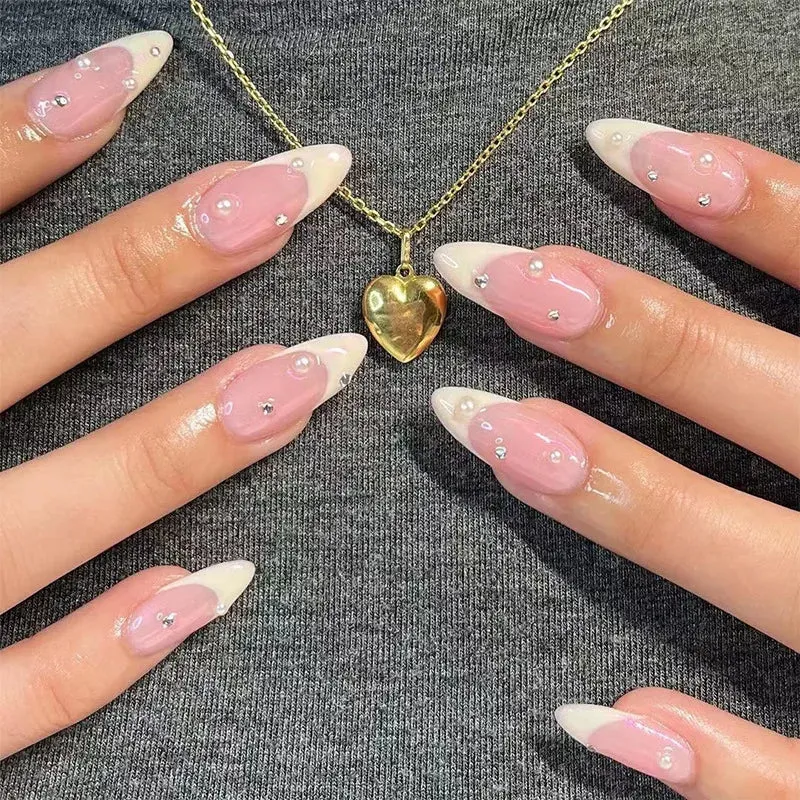 24pcs Wearable Short Round Head False Nails Sparkling French Designs Full Cover Almond fake nails with glue Press On nails tips