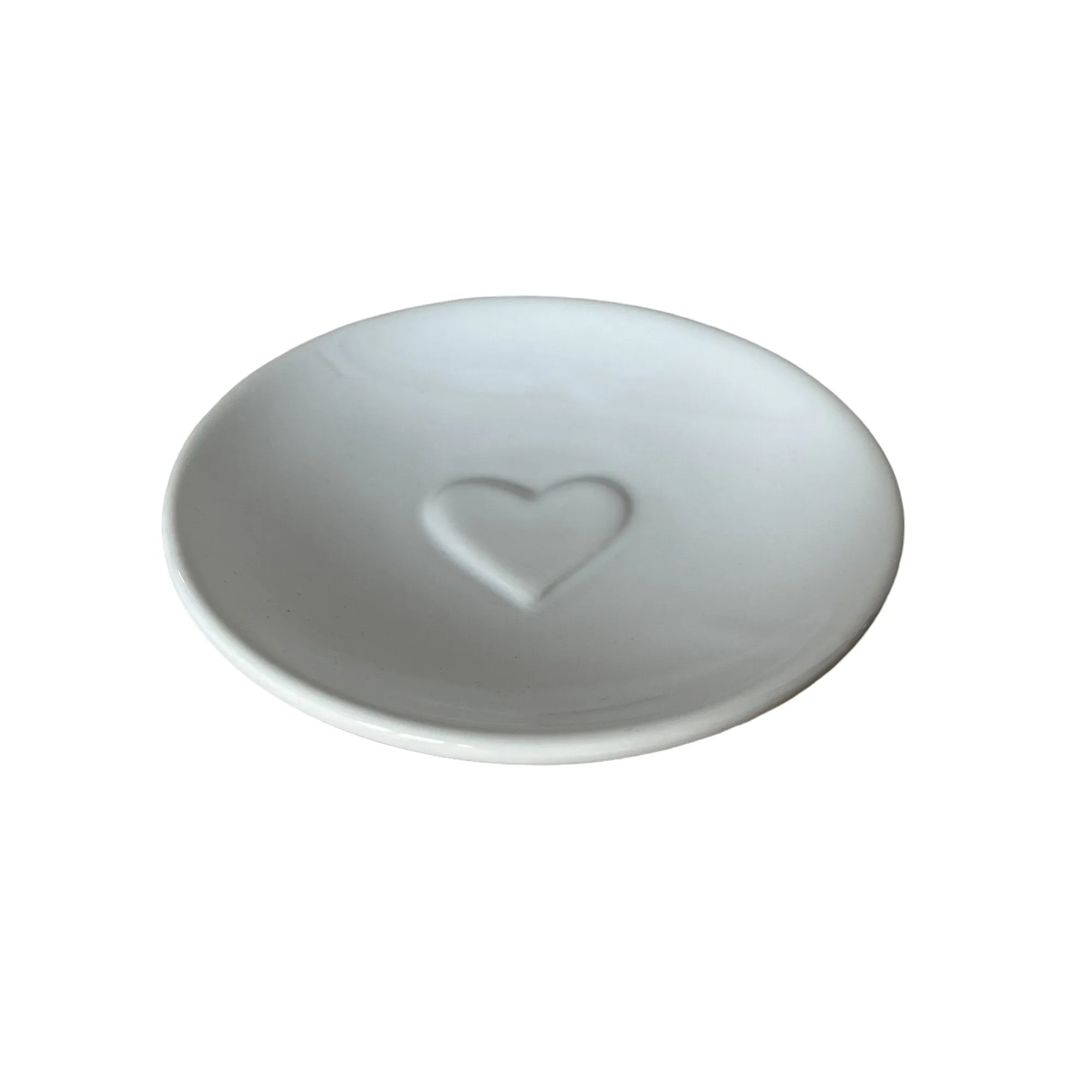 4-Piece White Heart Ceramic Bathroom Collection: Soap Dish, Soap Dispenser Toothbrush Holder, Tumbler