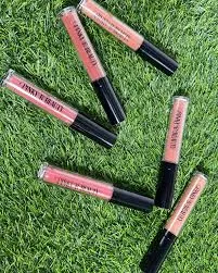 7 In 1 Makeup Deal – 7pc Make-up Brush, Primer, Lip Pencil, Mascara, Lipgloss, Lippen, Liquid Foundation (random)