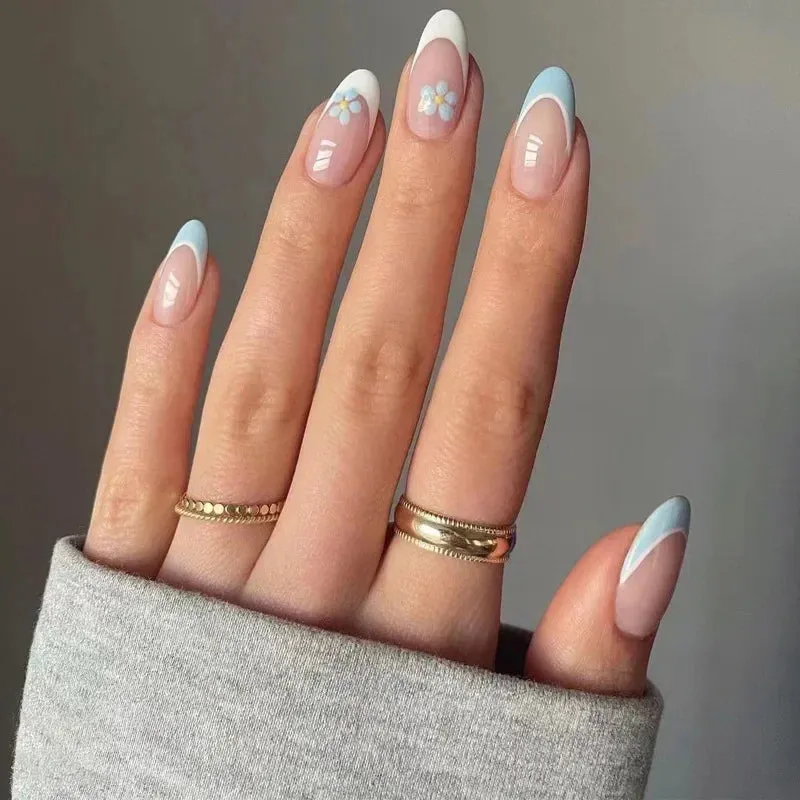 Aiertu 24Pcs Simple Green French False Nails Short Almond Fake Nails with Wave Line Design Wearable Round Head Press on Nail Tips