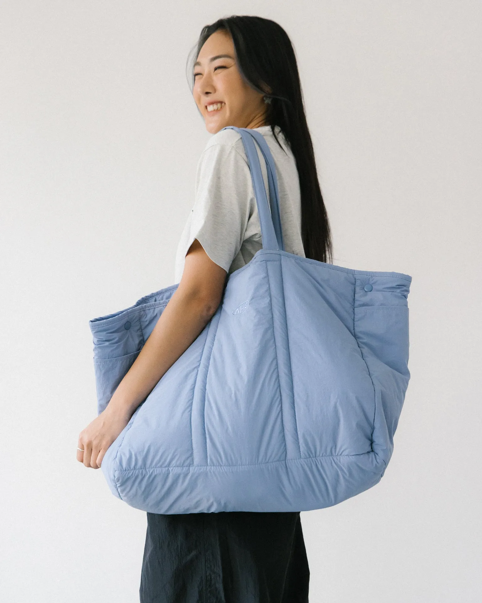 Aim Higher Club Convertible Cloud Tote Bag/ Baby Blue