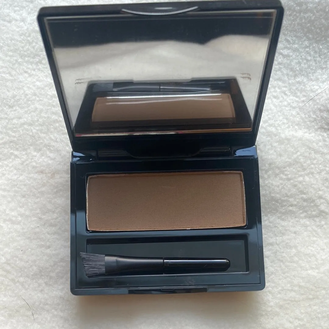 Ash Brush On Brow Powder