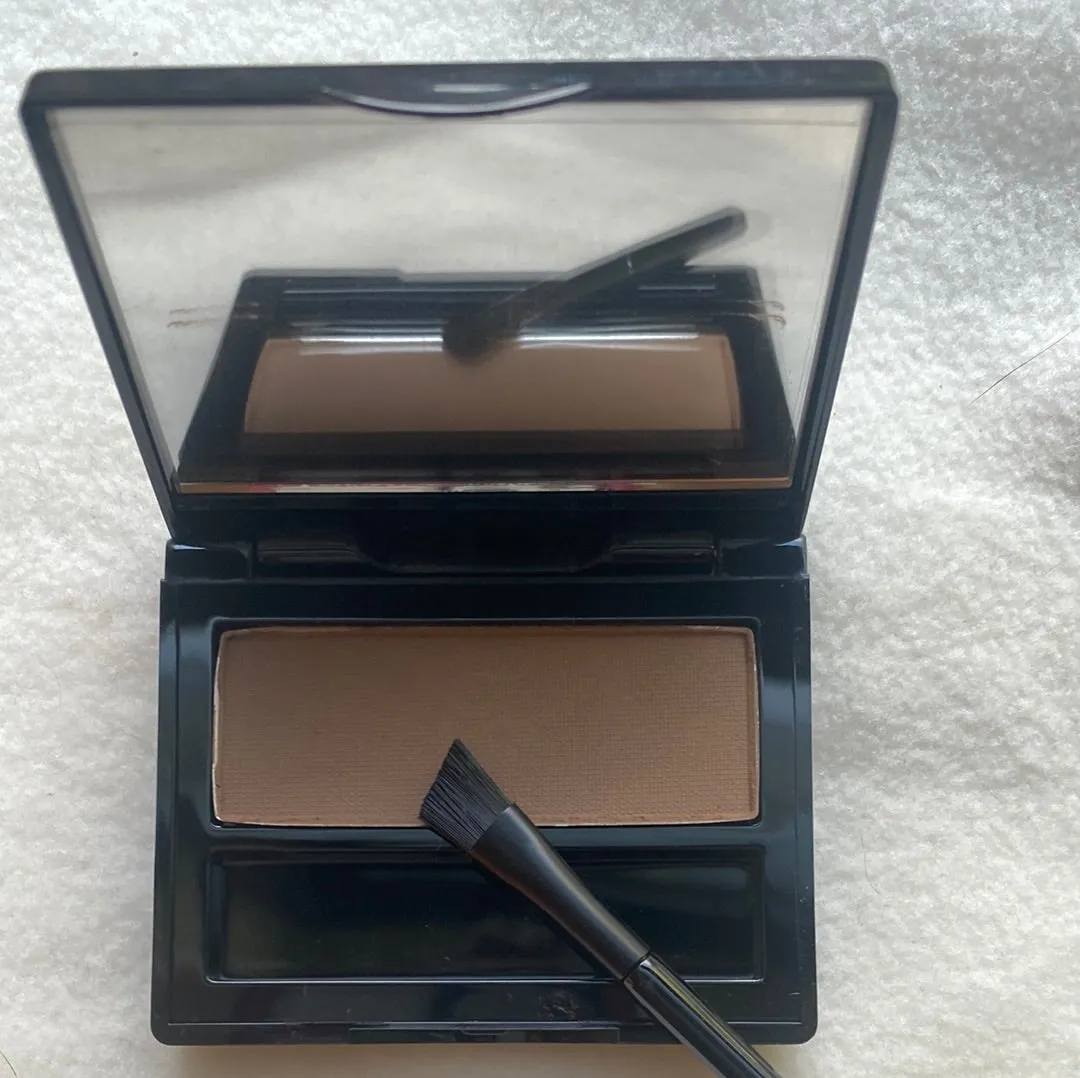 Ash Brush On Brow Powder
