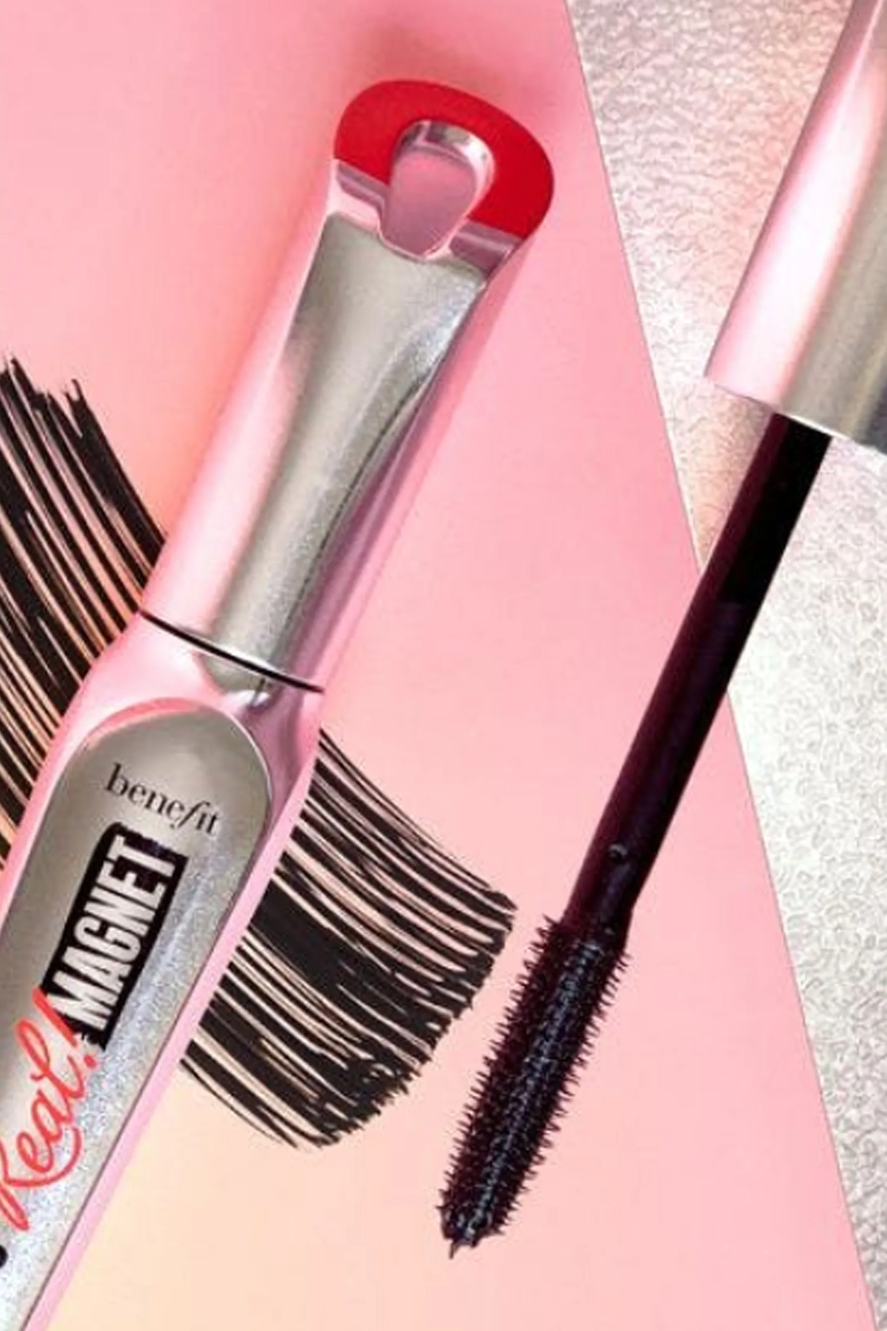 BENEFIT They're Real!  Magnetic Extreme Lengthening Mascara Black 8.5g