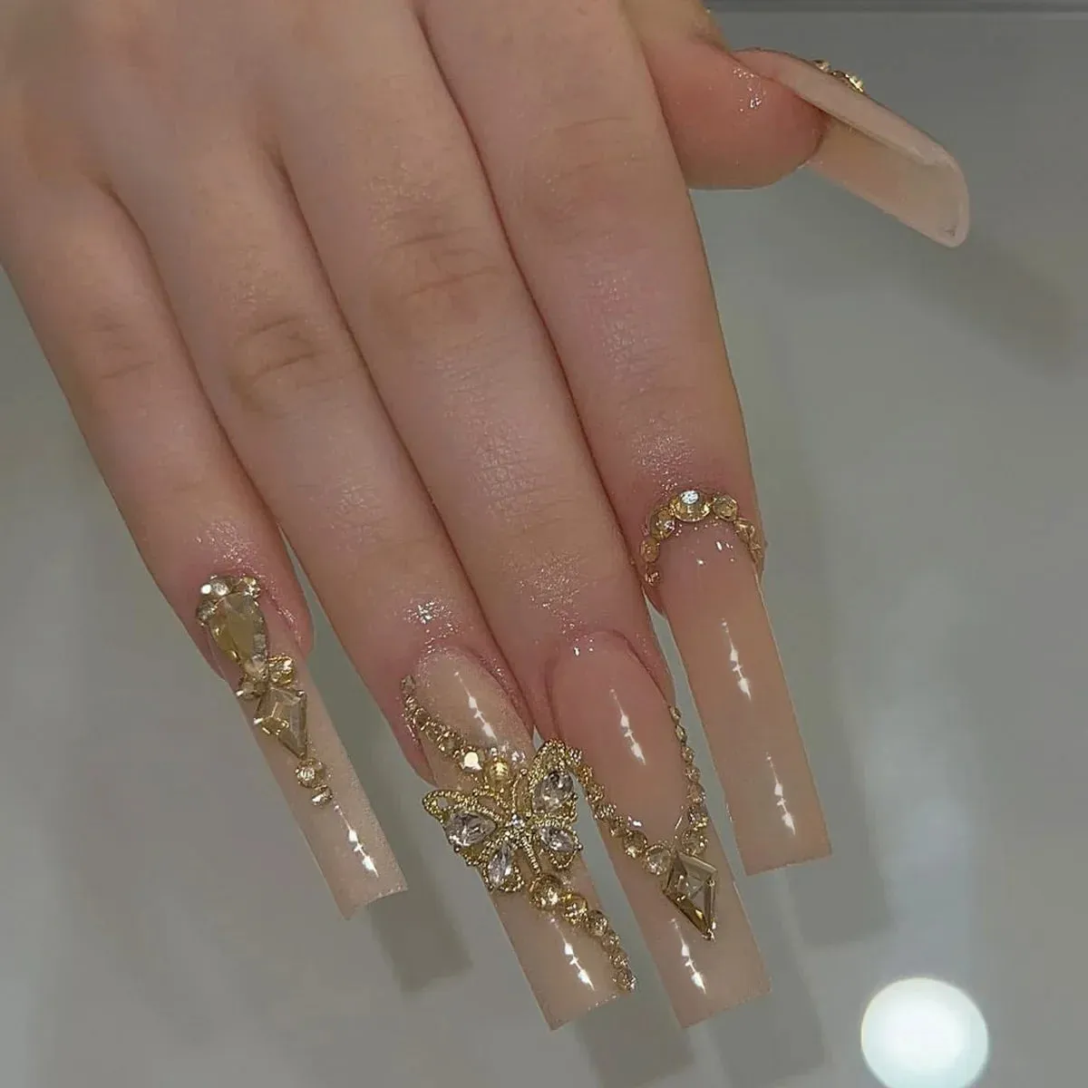 binfenxie 24pc Detachable Ballet Coffin French Fake Nails with Designs Butterfly Full Cover Press on Nails XL Artificial Nails with Glue