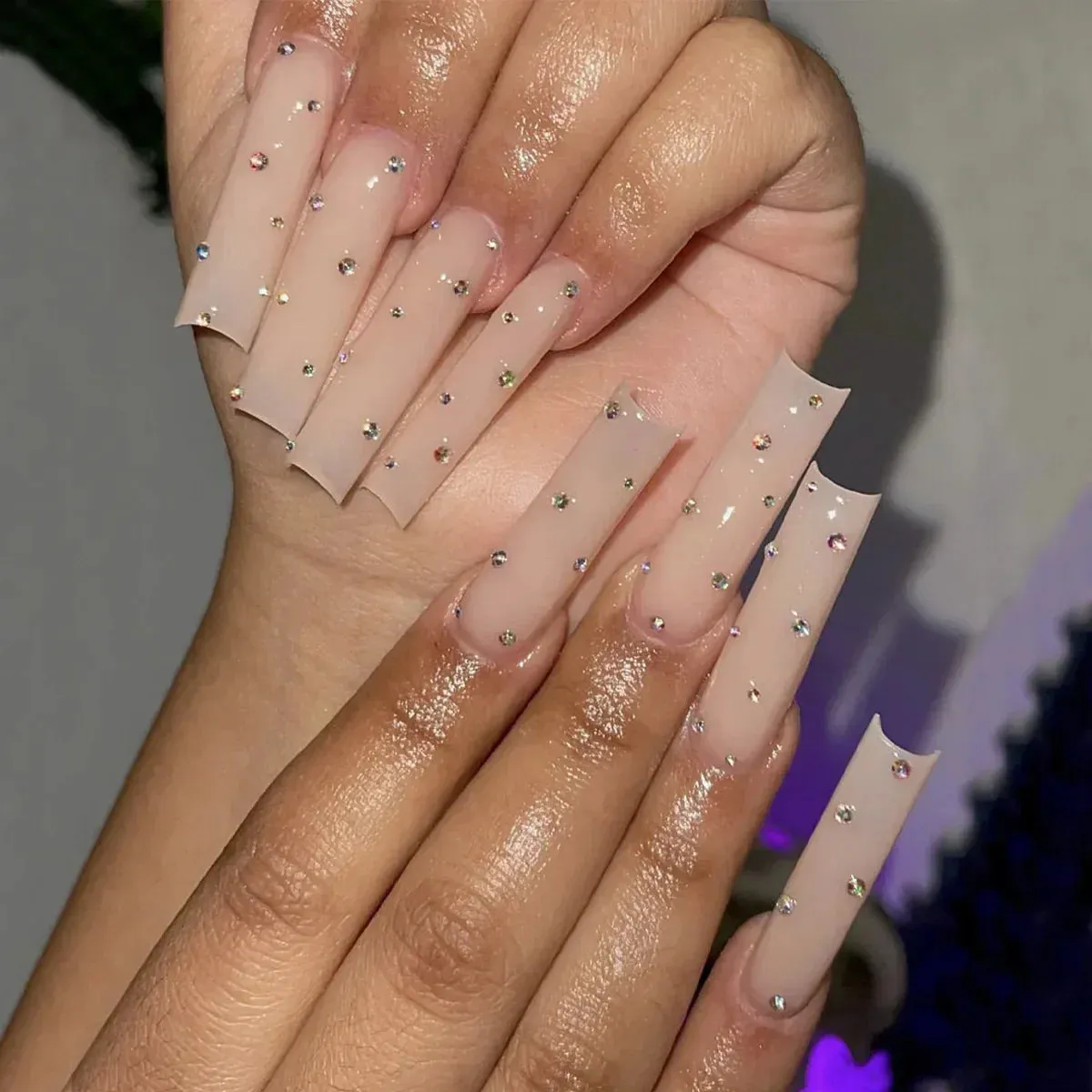 binfenxie 24pc Detachable Ballet Coffin French Fake Nails with Designs Butterfly Full Cover Press on Nails XL Artificial Nails with Glue