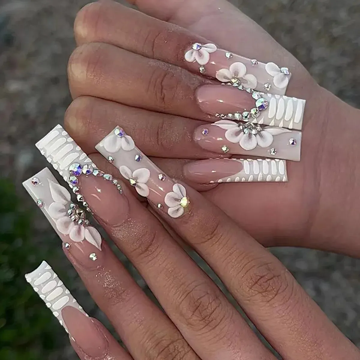 binfenxie 24pc Detachable Ballet Coffin French Fake Nails with Designs Butterfly Full Cover Press on Nails XL Artificial Nails with Glue