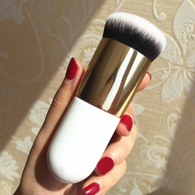 Blush Brush