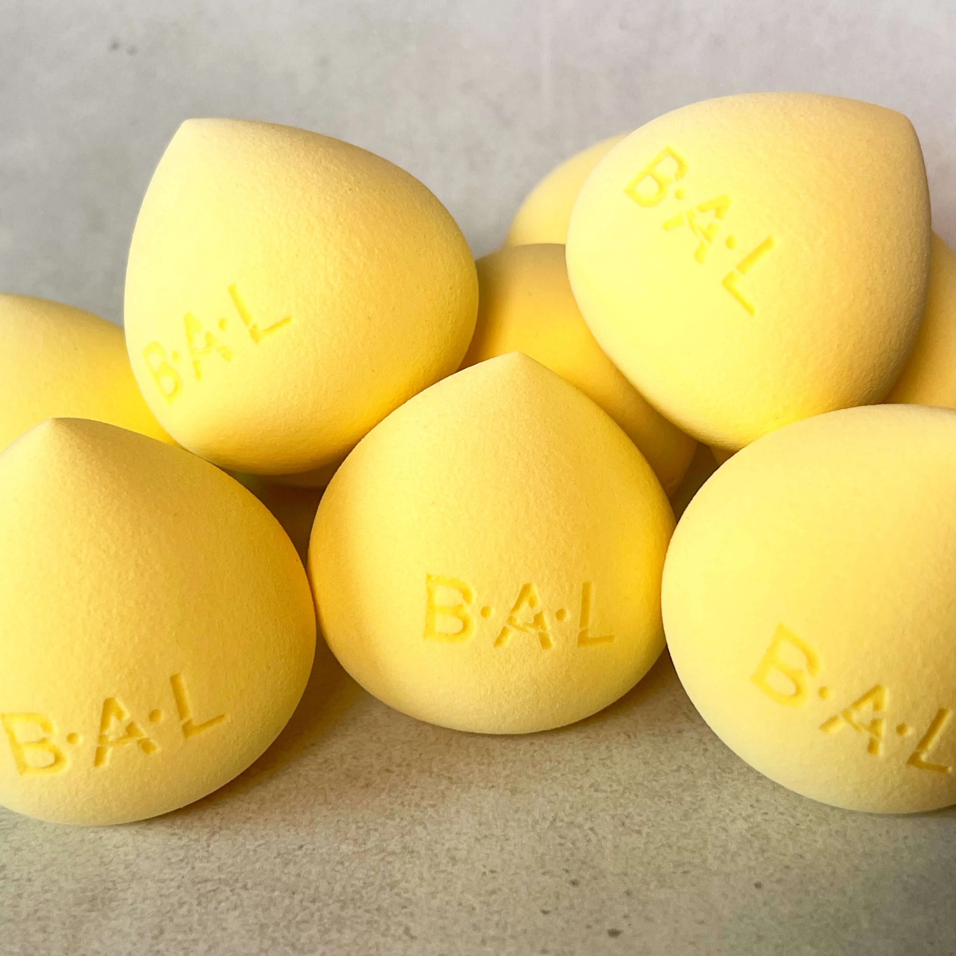 Bold Beauty Blender