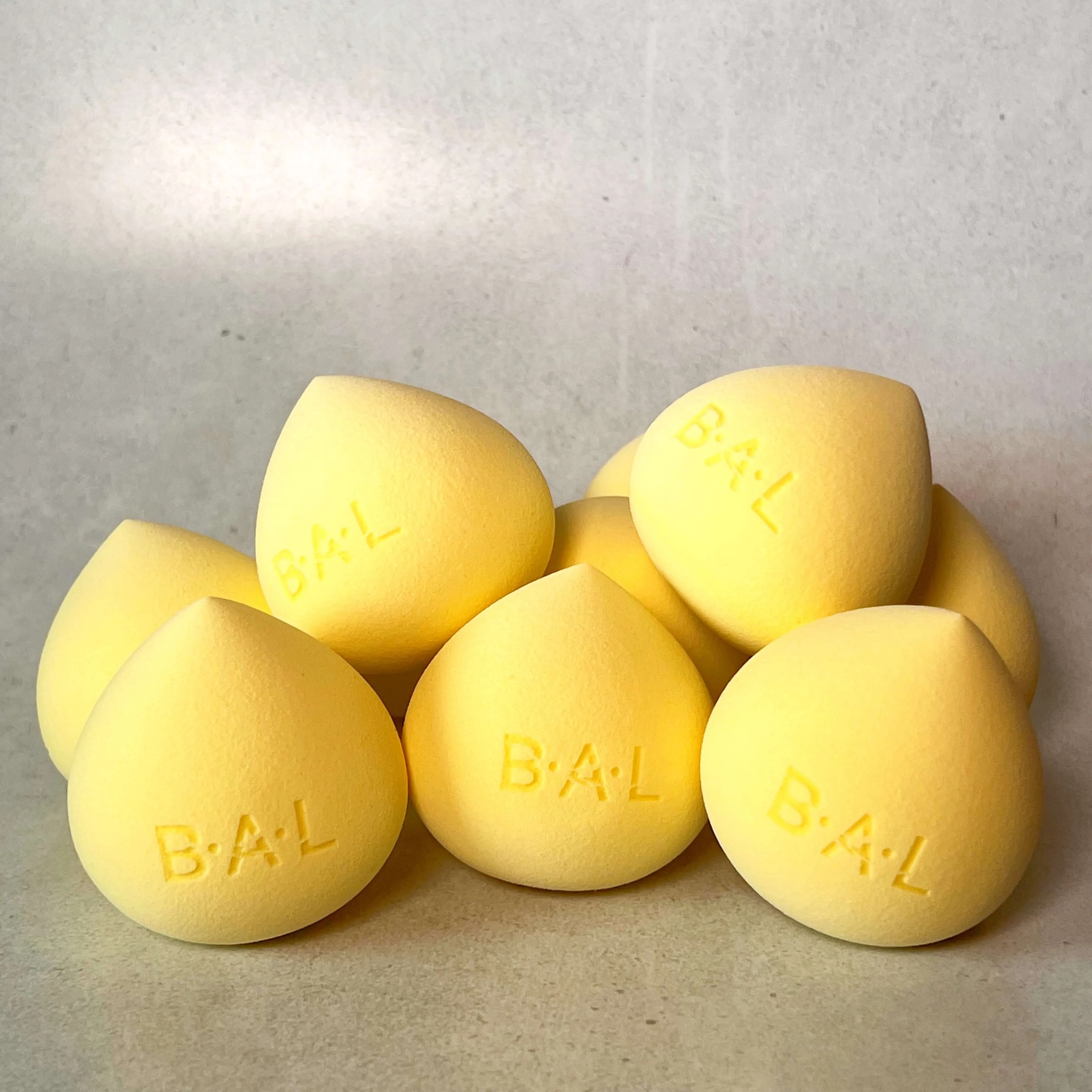 Bold Beauty Blender