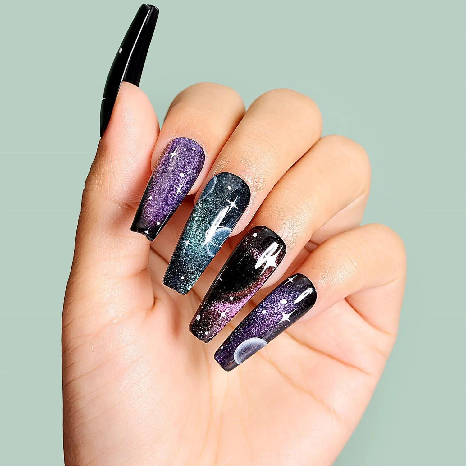 Cat Eye Nail Polish  Purple (495)-10ml