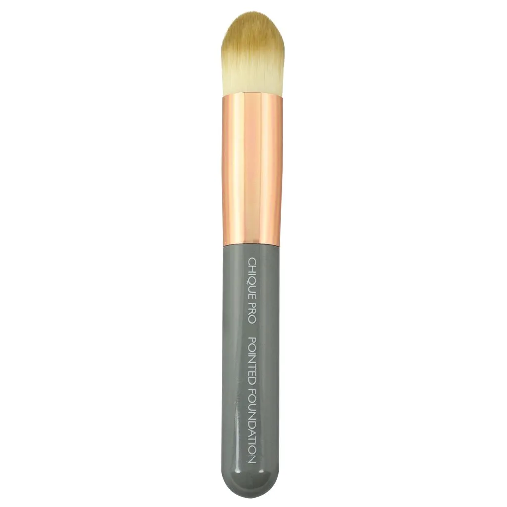 Chique™ Pro Pointed Foundation