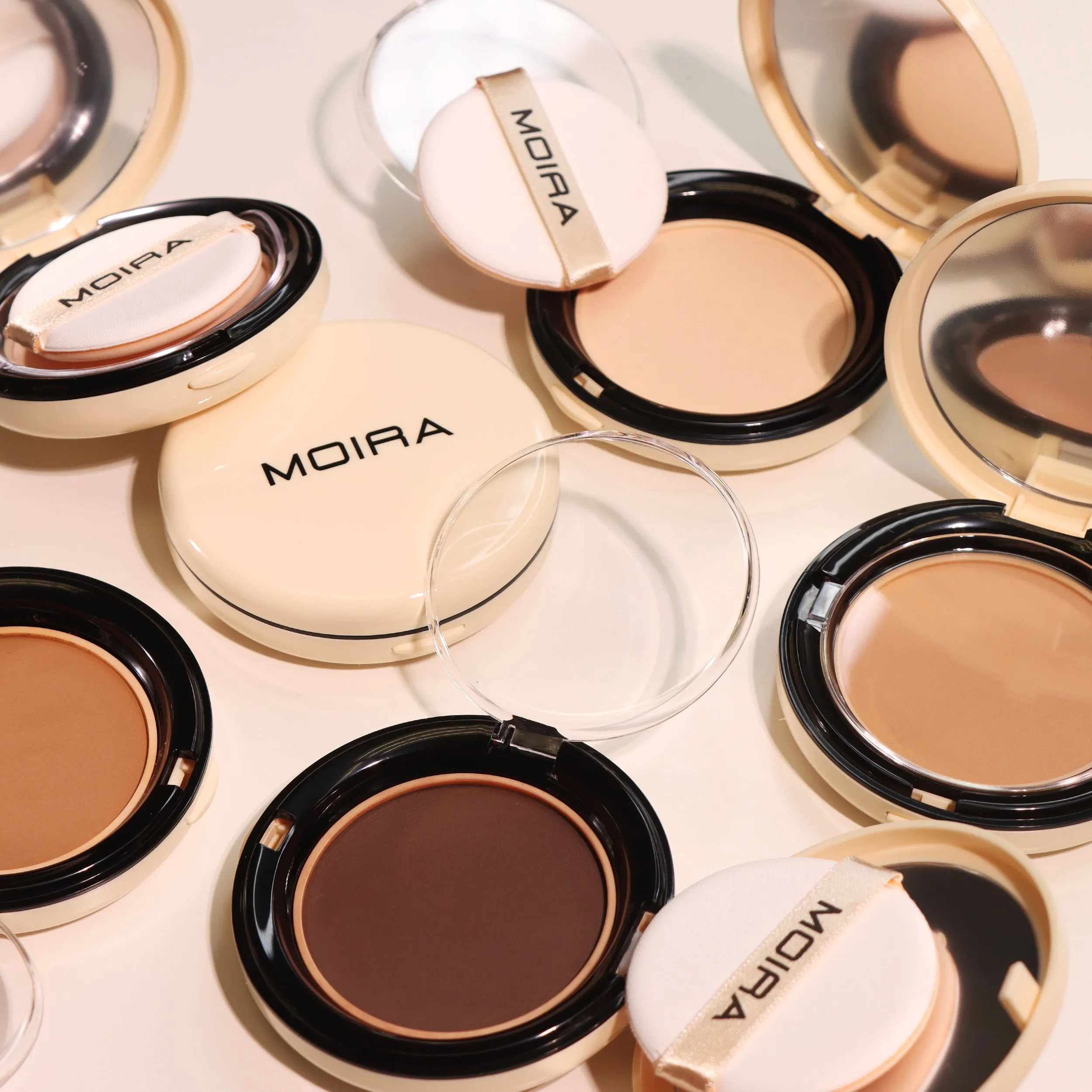 Complete Wear™ Powder Foundation (750C)