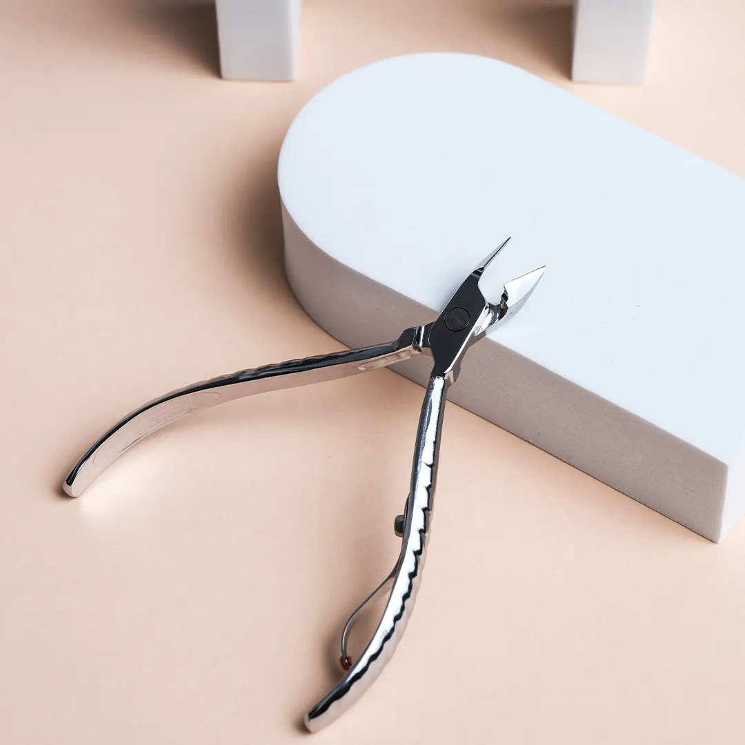 Cuticle Nipper - 722 Professional Premium