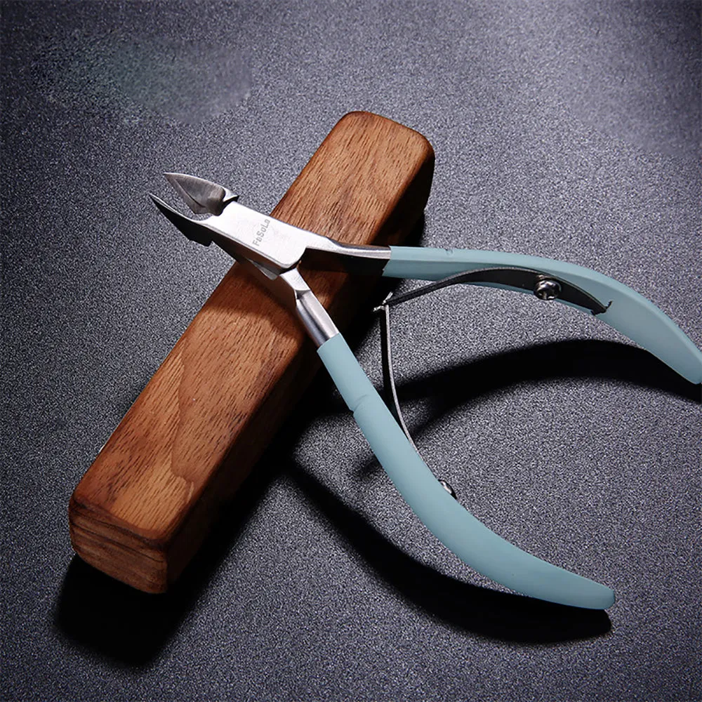 FaSoLa Stainless Steel Cuticle Nipper - Olive Green