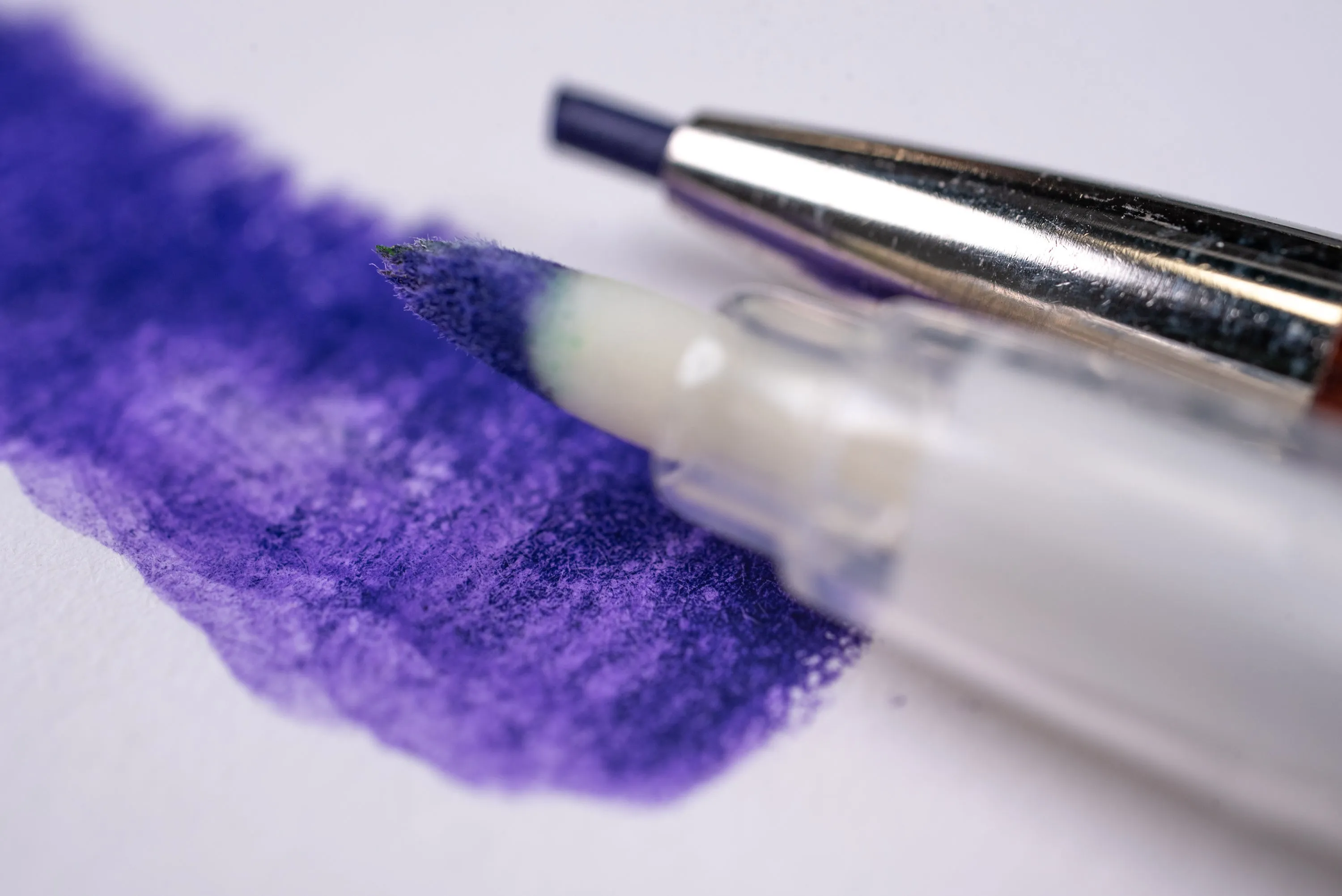 Finesse Colored Pencil Blender Pen