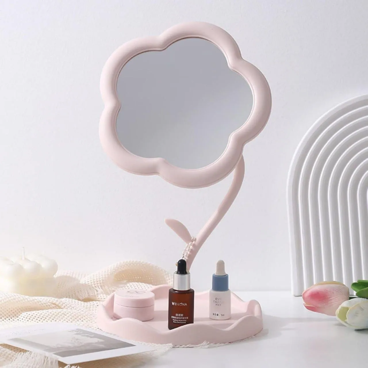 Flower-Shaped Makeup Mirror – Portable Desktop Vanity Mirror with Adjustable Angle, Dual-Sided Design & Sturdy Base for Girls, Women & Students SMALL