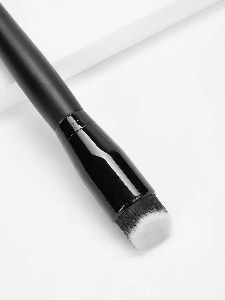 Foundation Brush 1pc