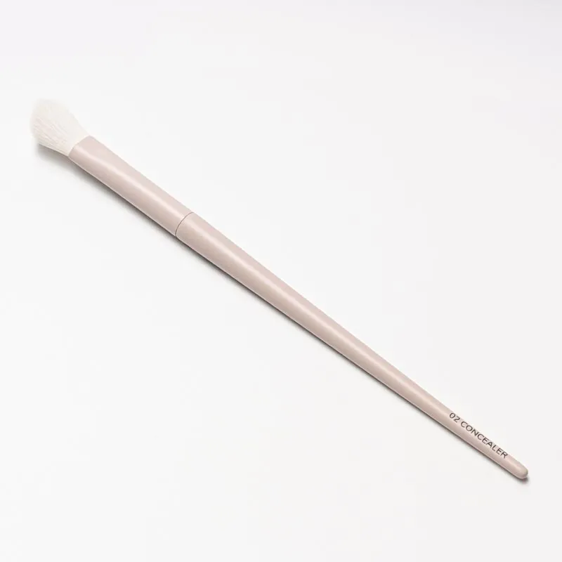 GI BEAUTY Concealer brush