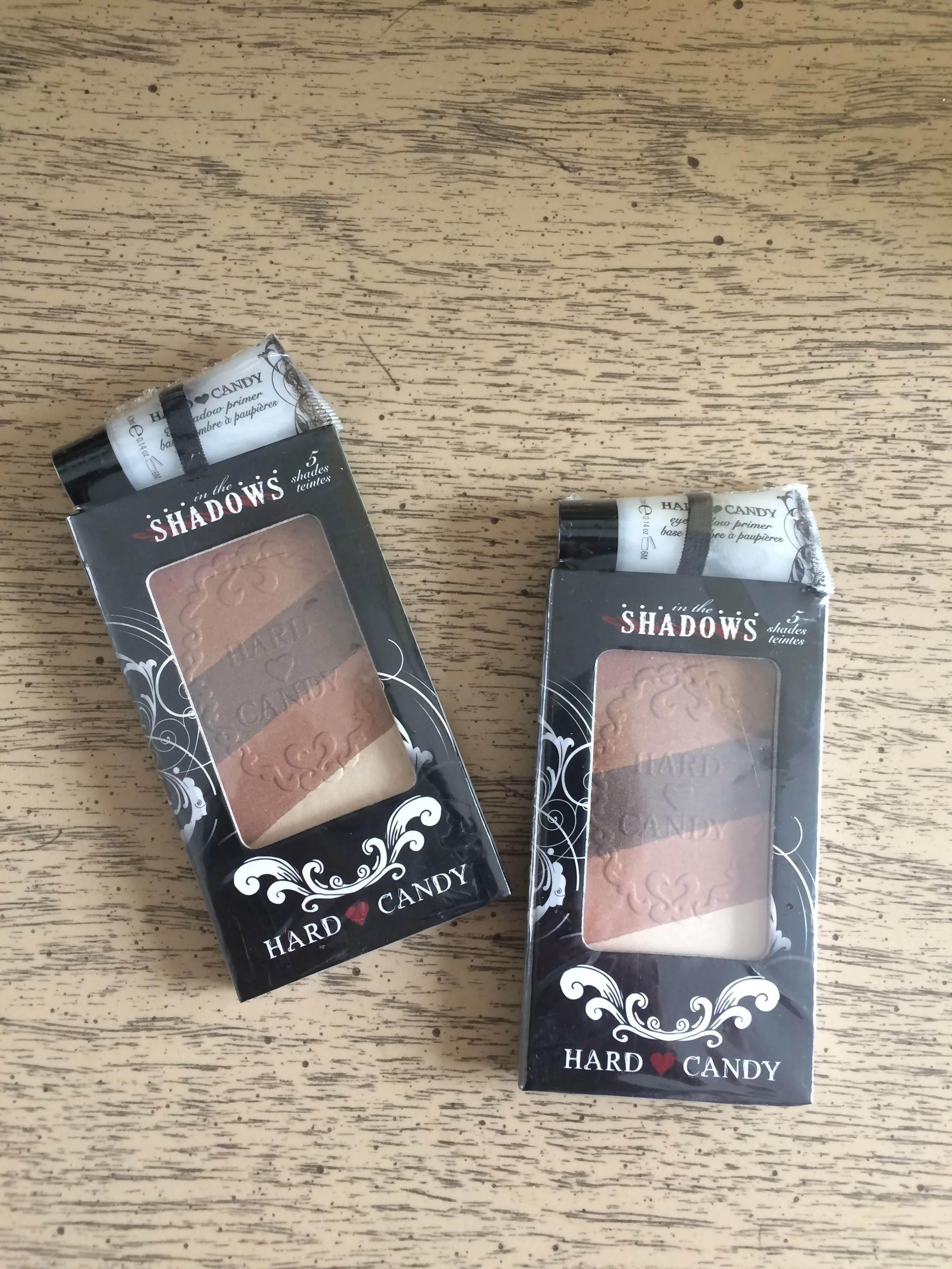 Hard Candy Eye Shadow In The Shadows Trio w/ Mini Eyeliner Pencil