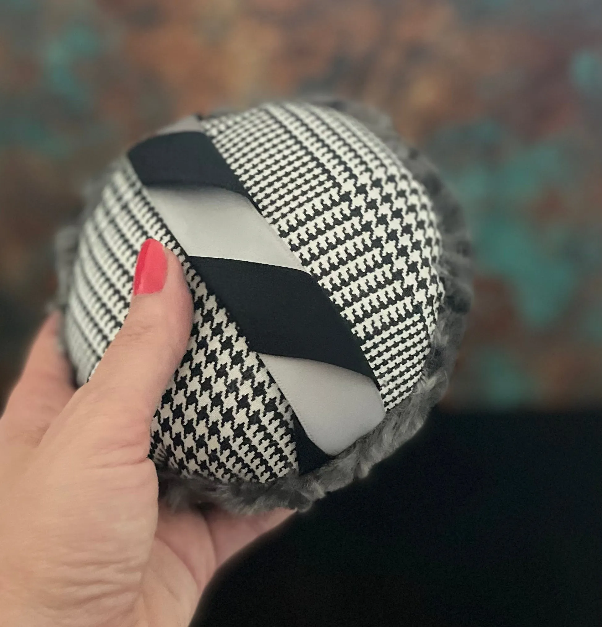 Houndstooth Unisex Powder PUFF
