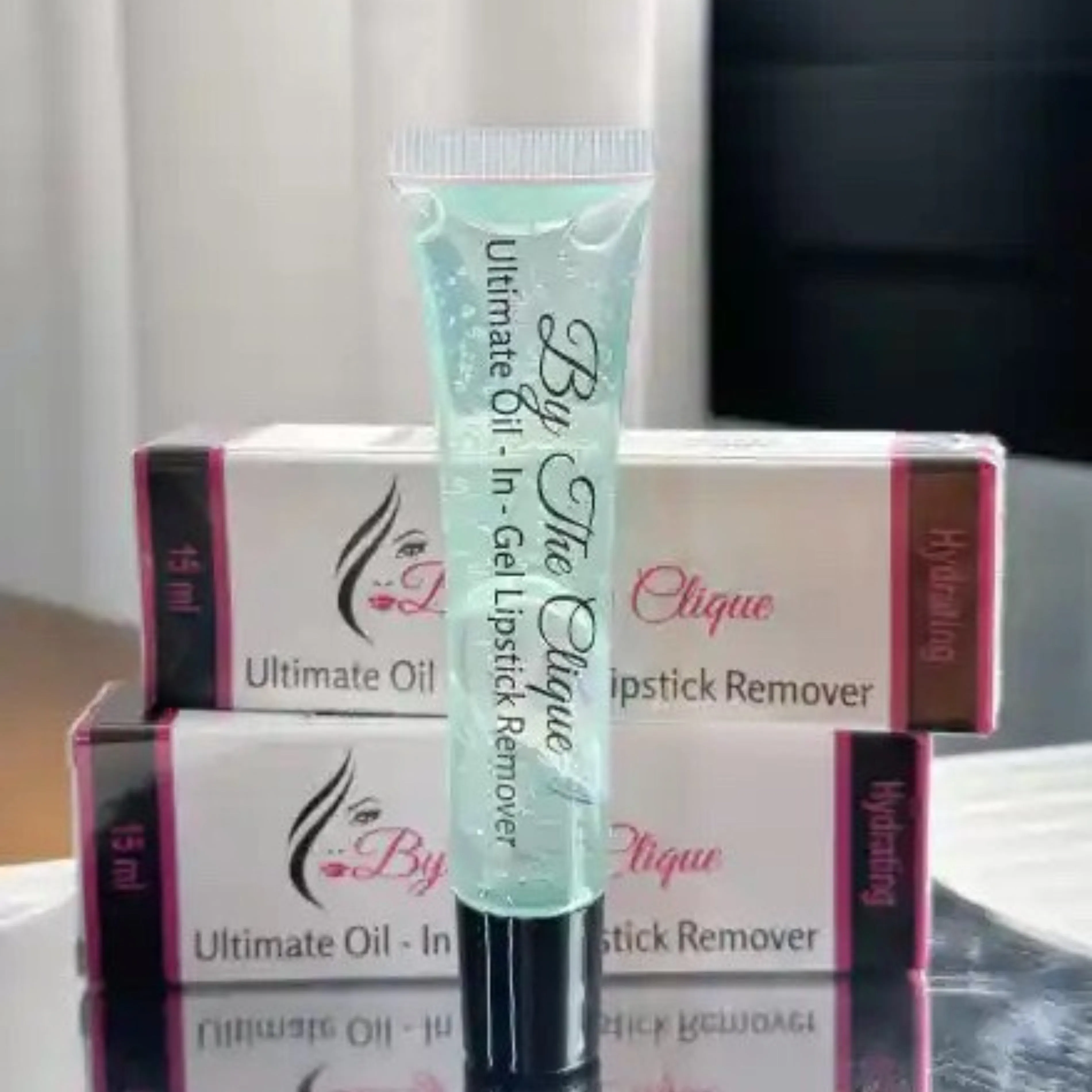 Hydrating Ultimate Oil -In- Gel Lipstick Remover | By The Clique
