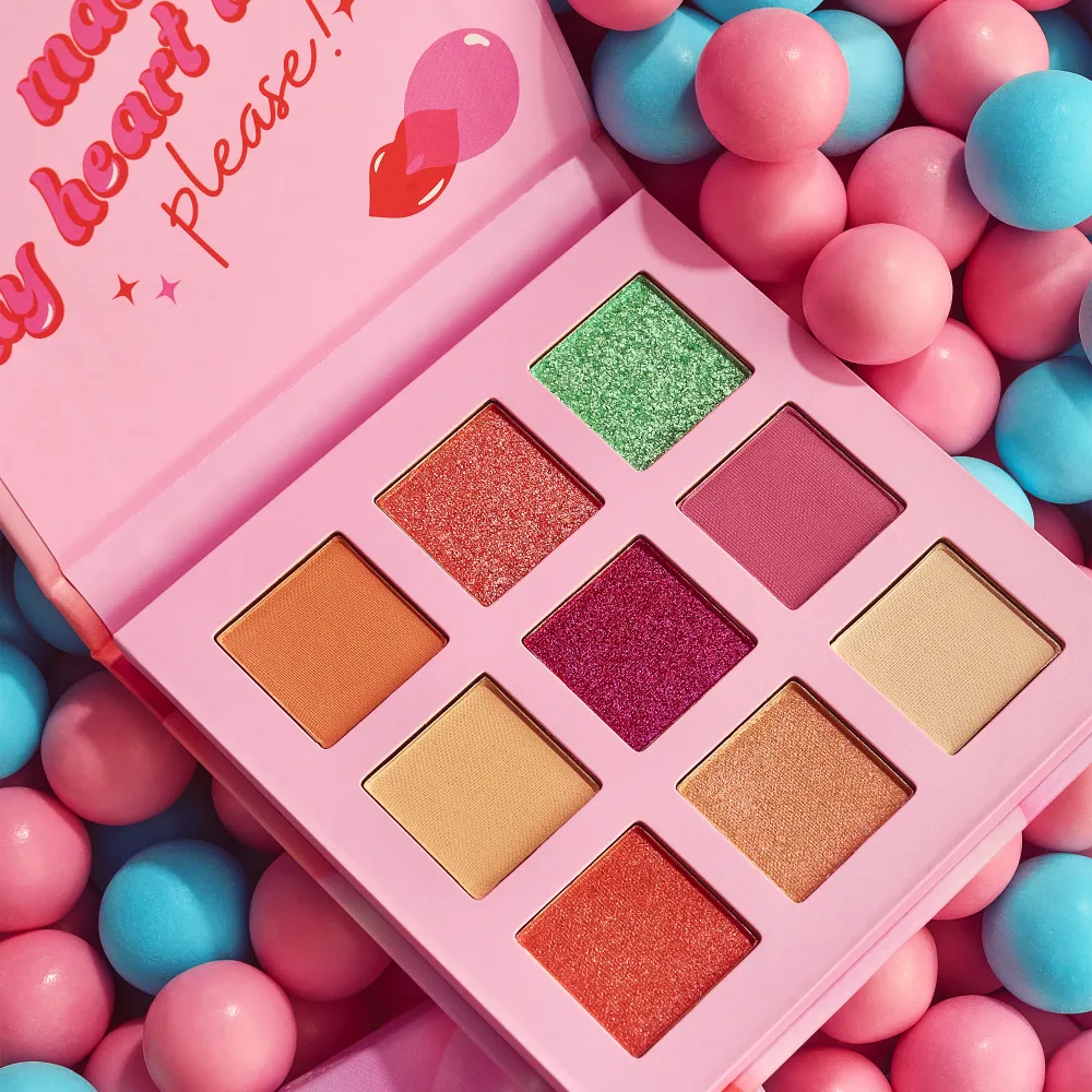 it's Bubble Gum fun eyeshadow palette