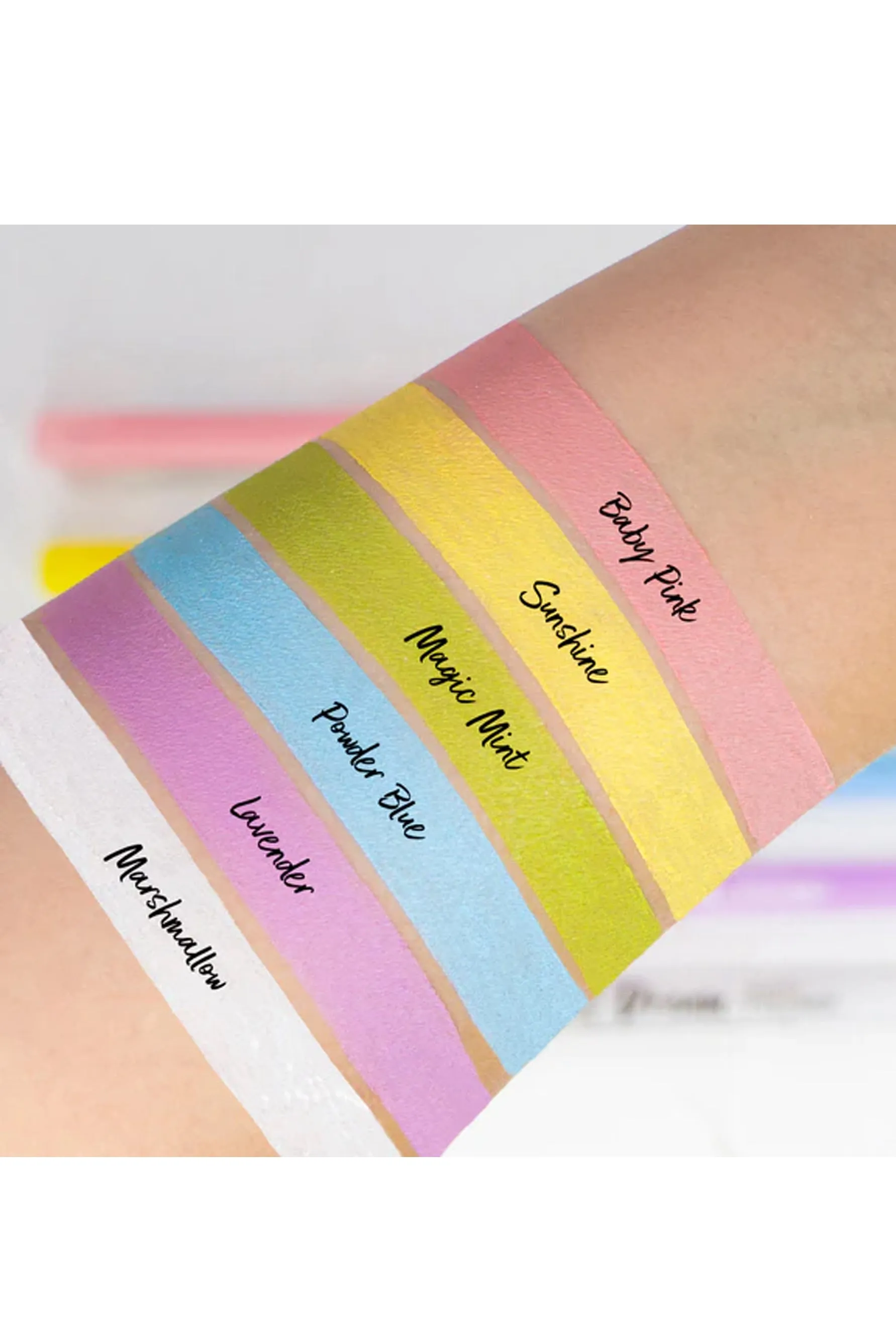 LA Girl Pastel Dream Auto Eyeliner Baby Pink