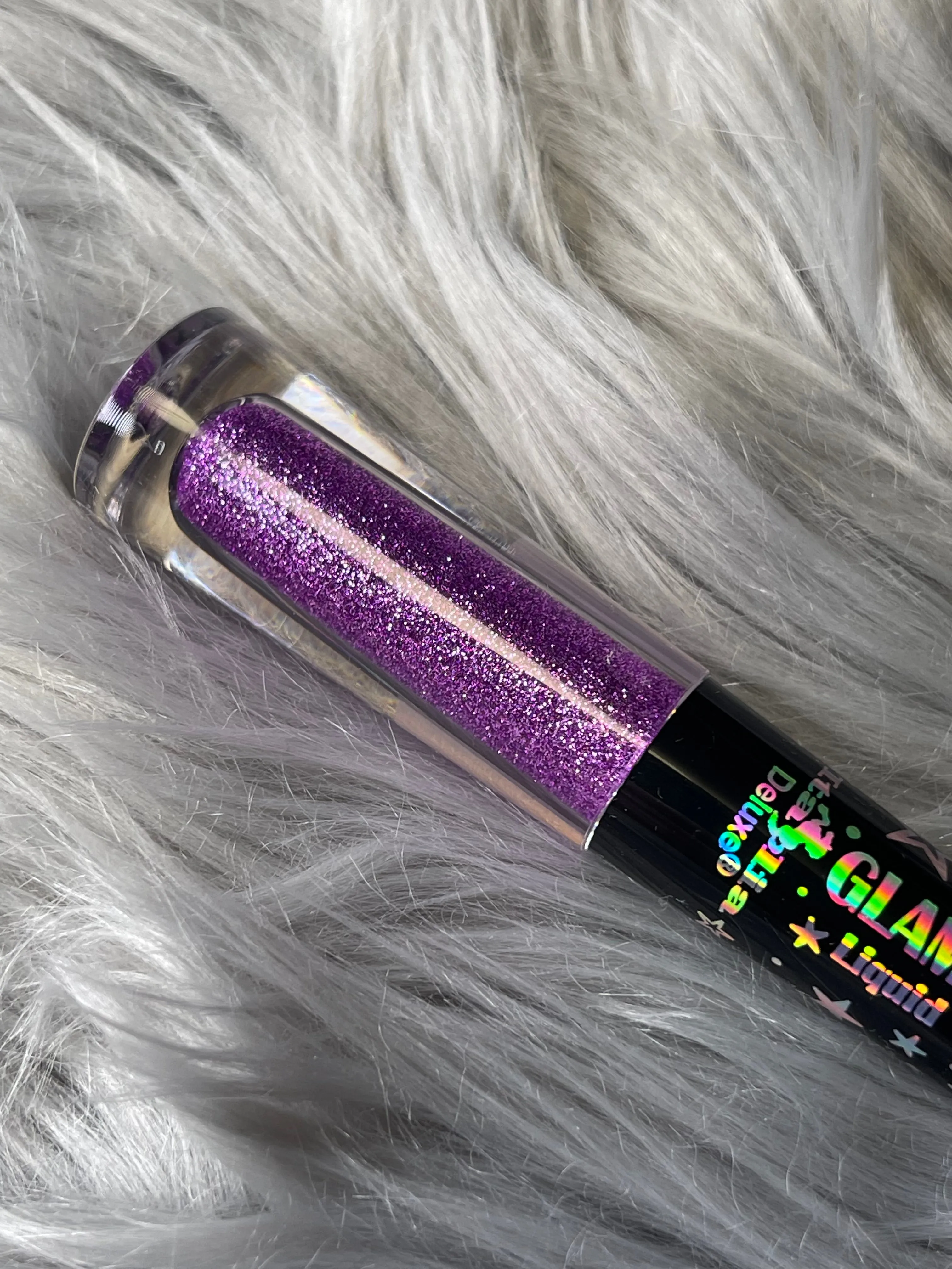 Liquid Glitter Eyeliner