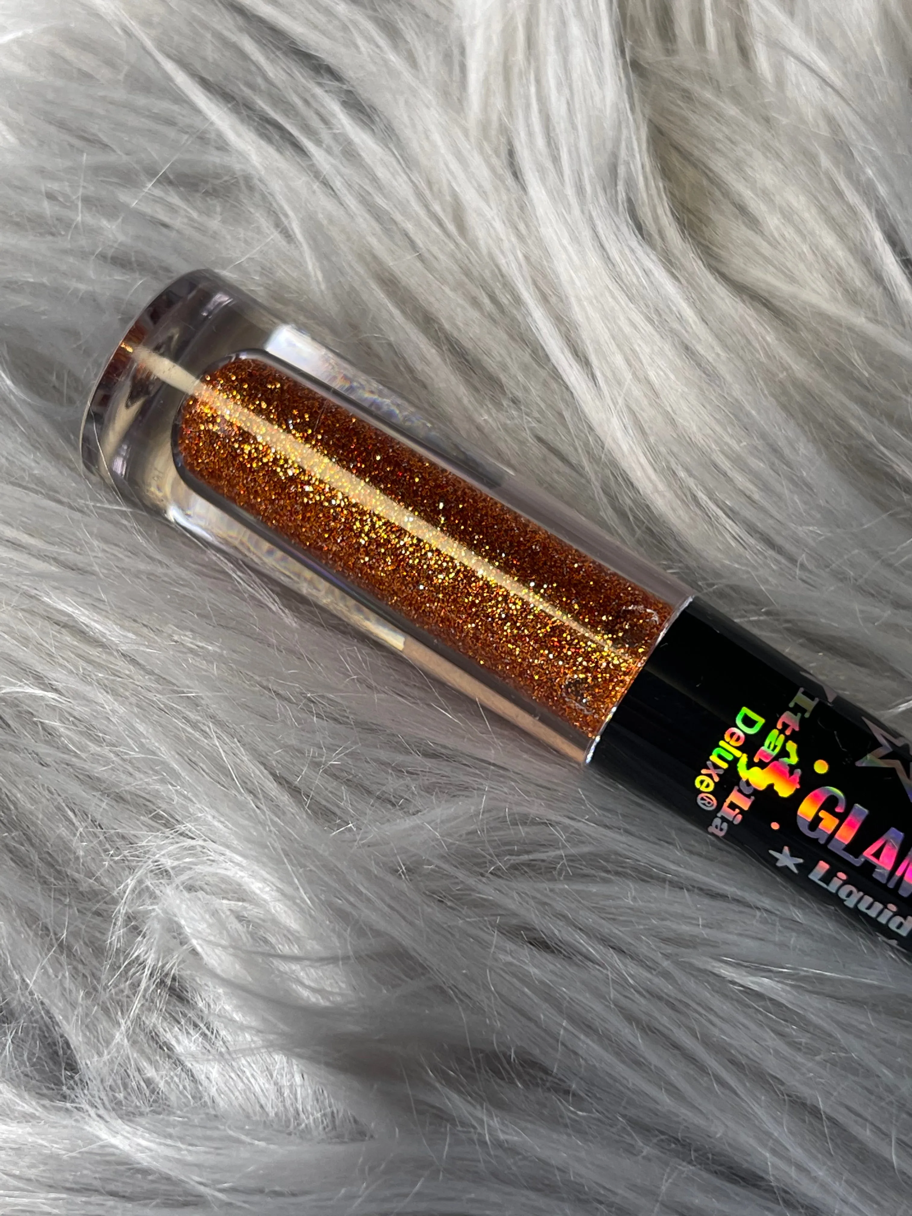 Liquid Glitter Eyeliner