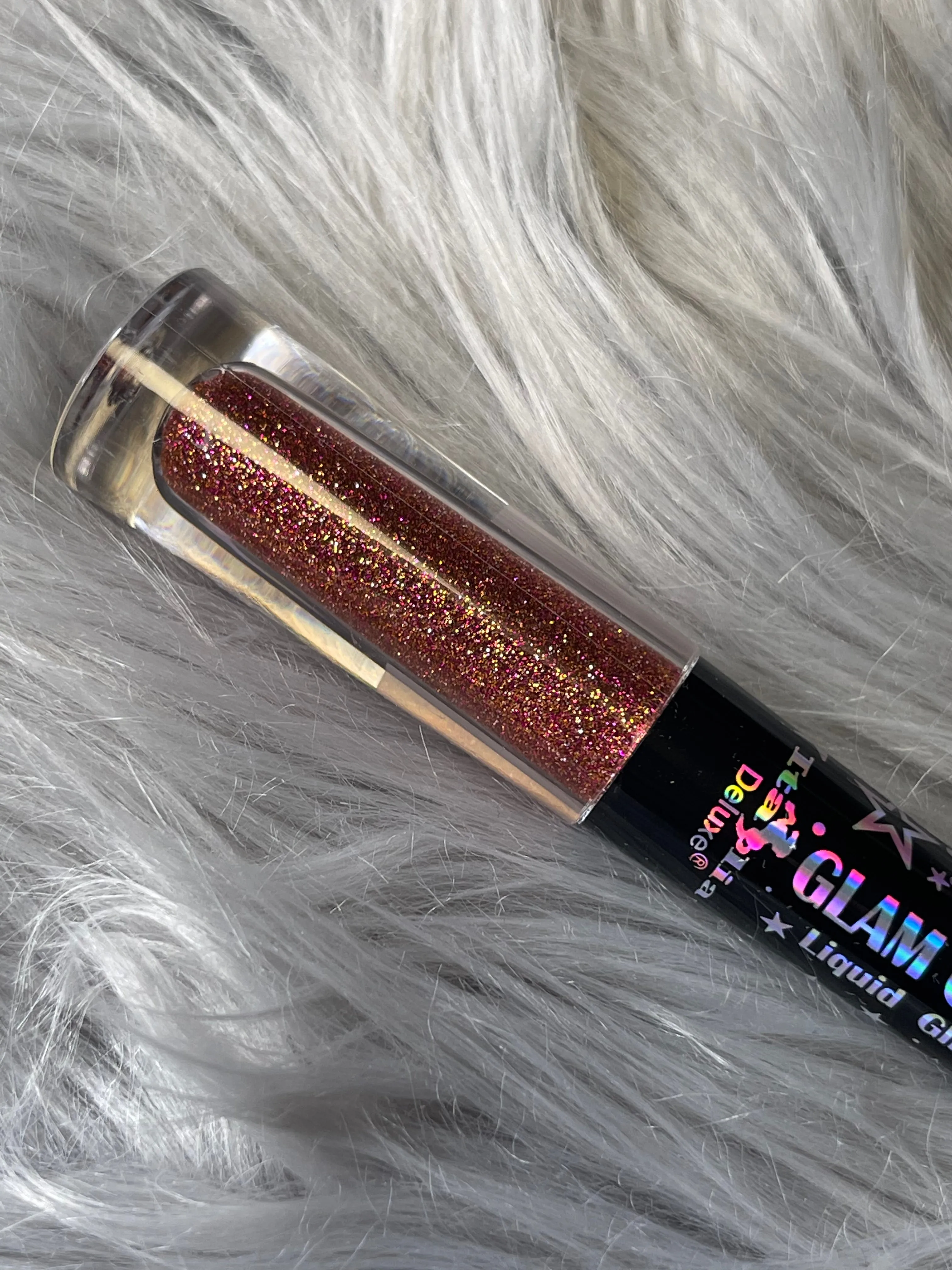 Liquid Glitter Eyeliner