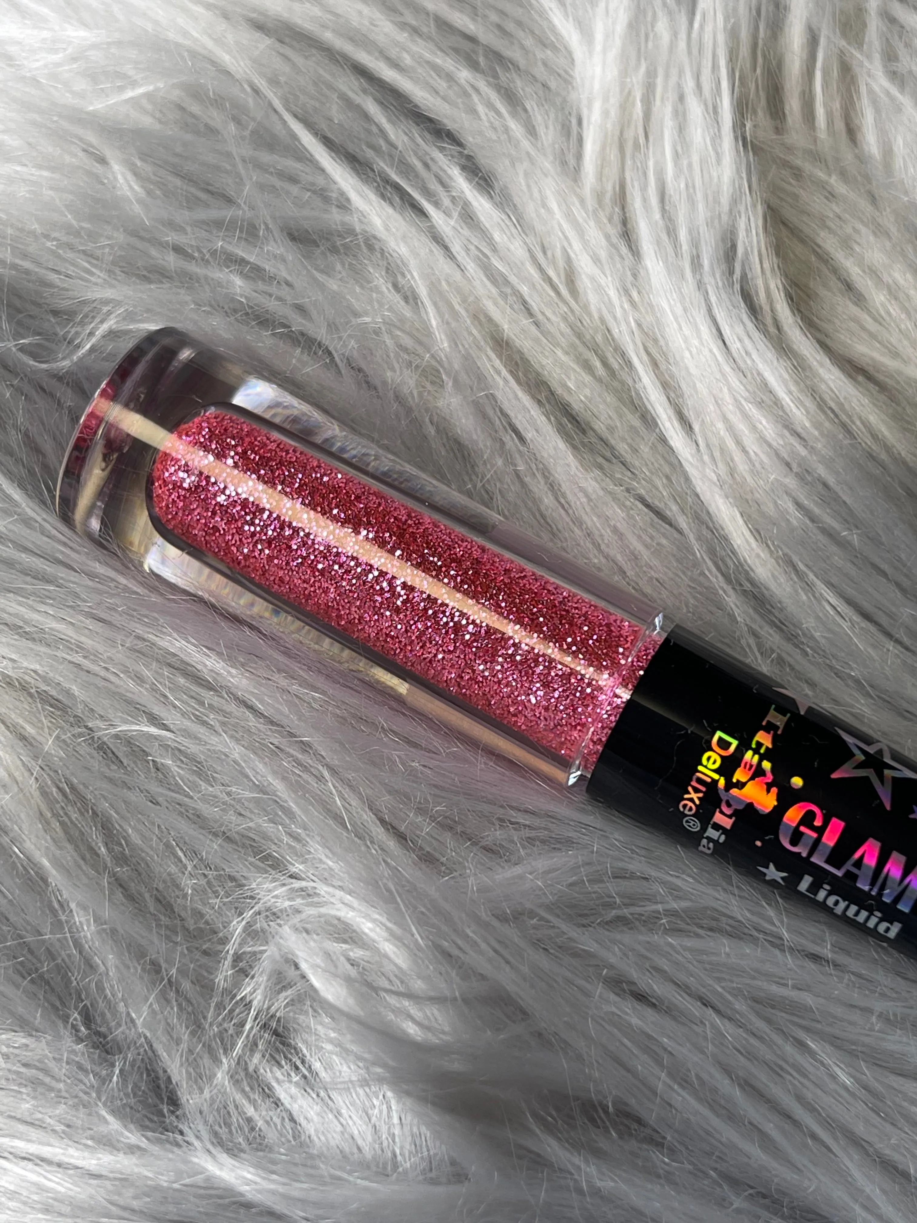 Liquid Glitter Eyeliner