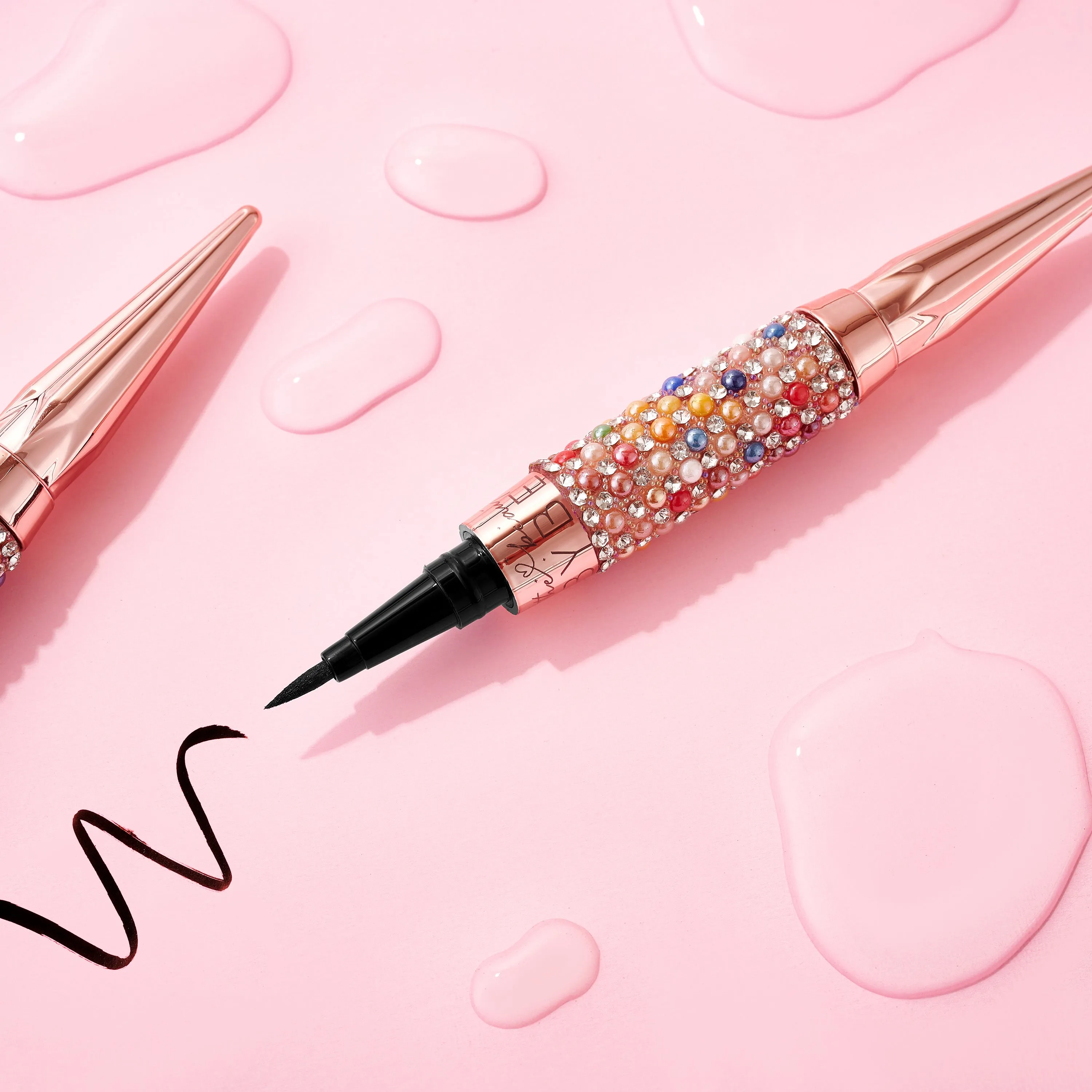 MAGIC EYELINER
