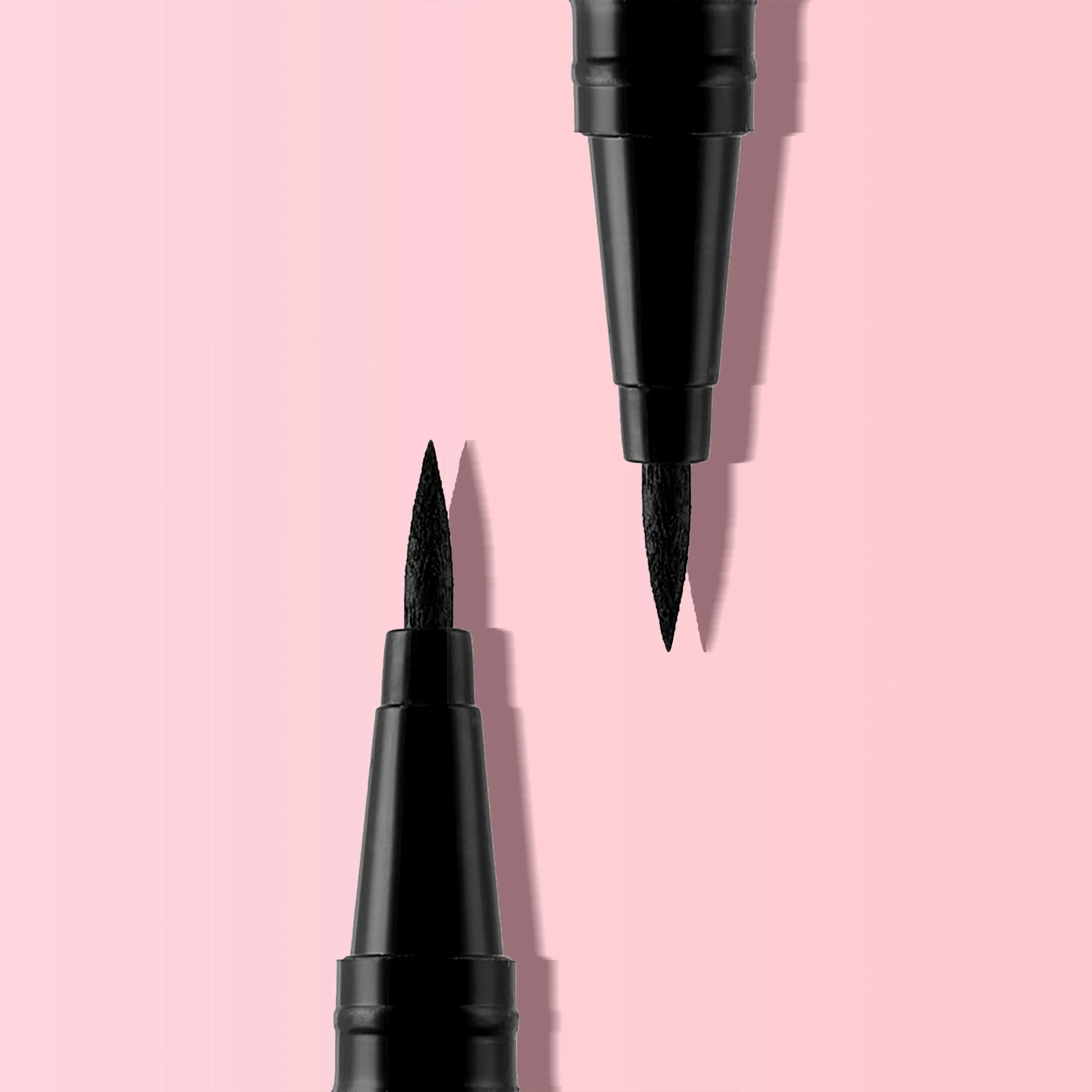 MAGIC EYELINER