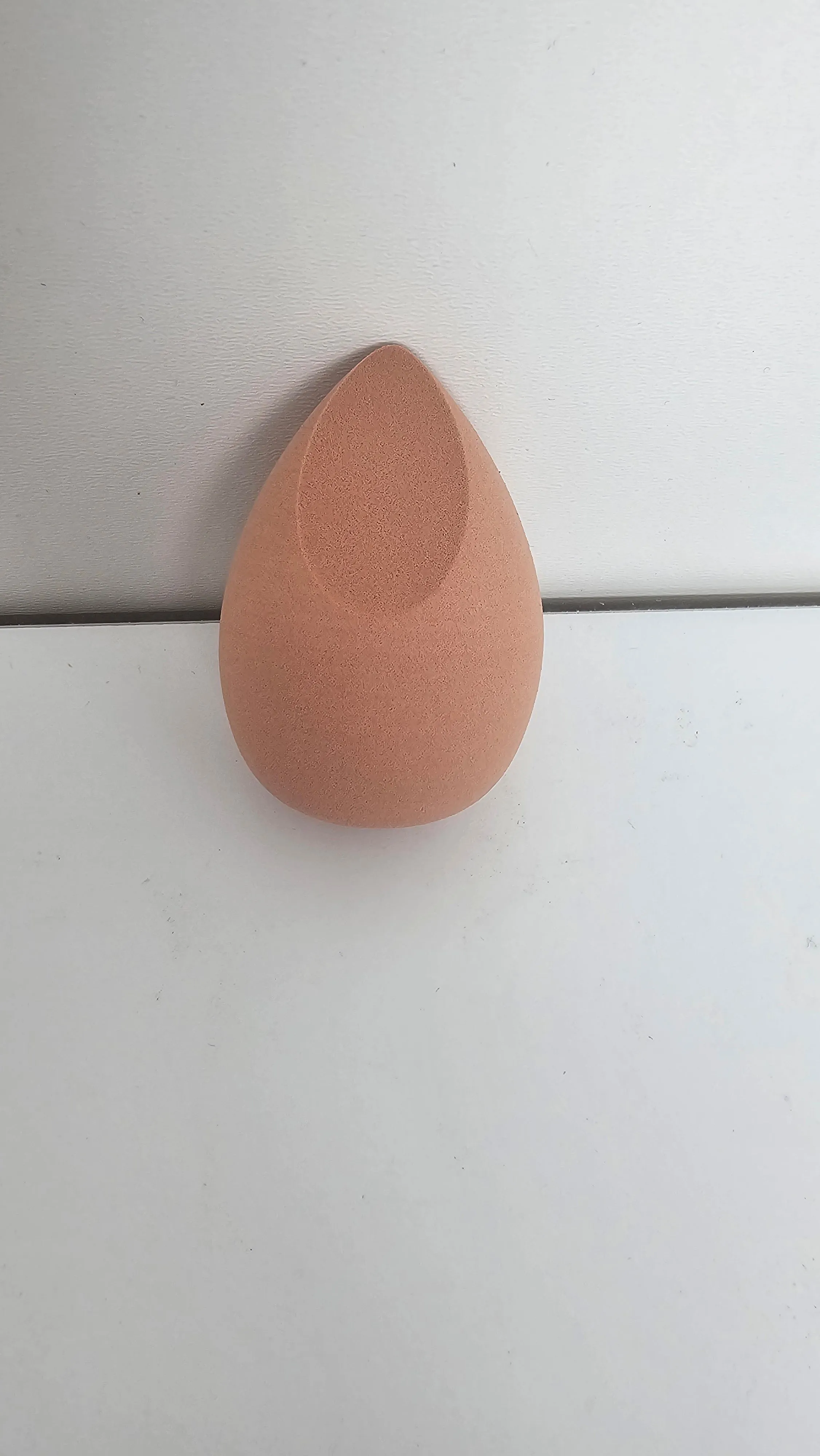 Medium Makeup Sponge - 1 piece