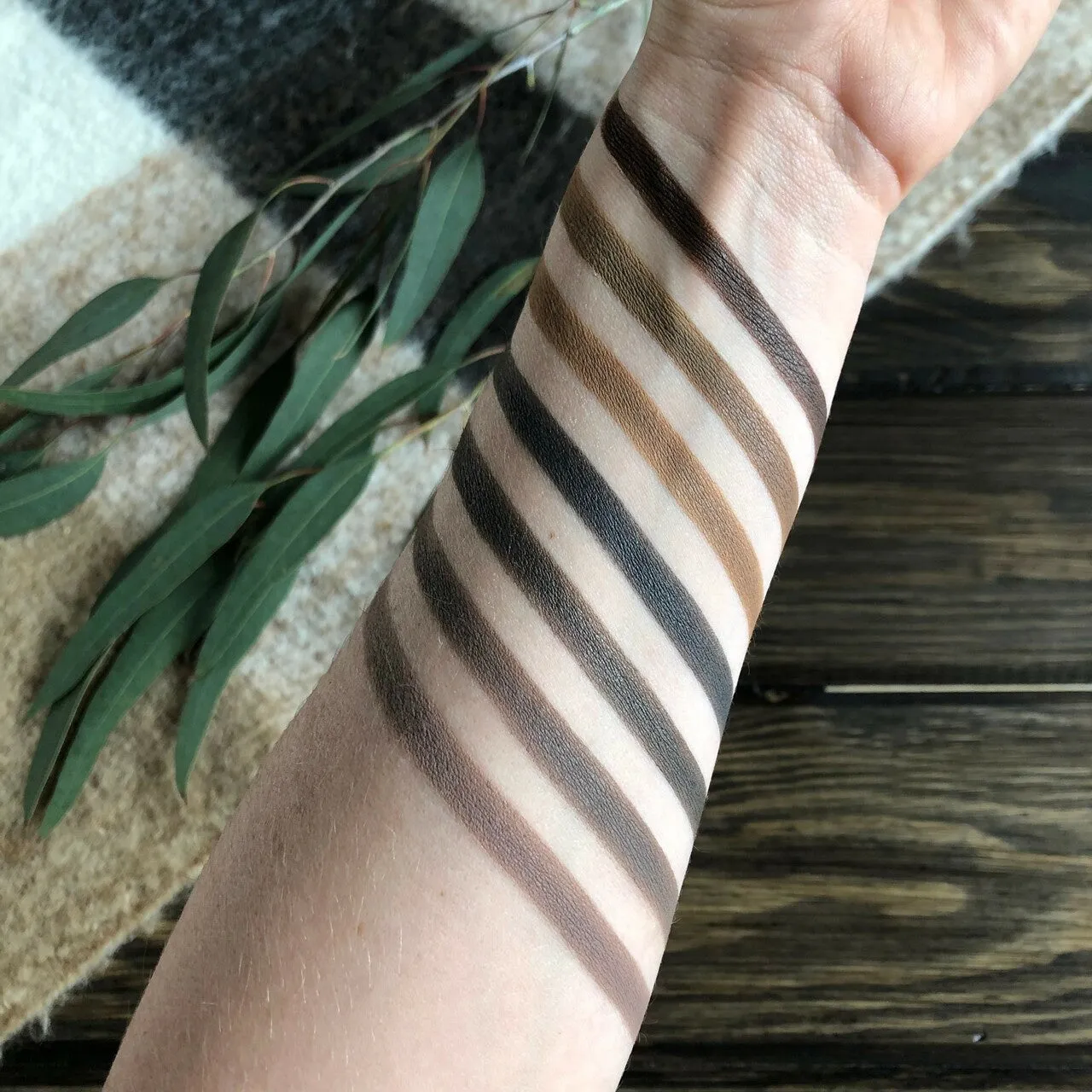 Mineral Brow Colour - Flint