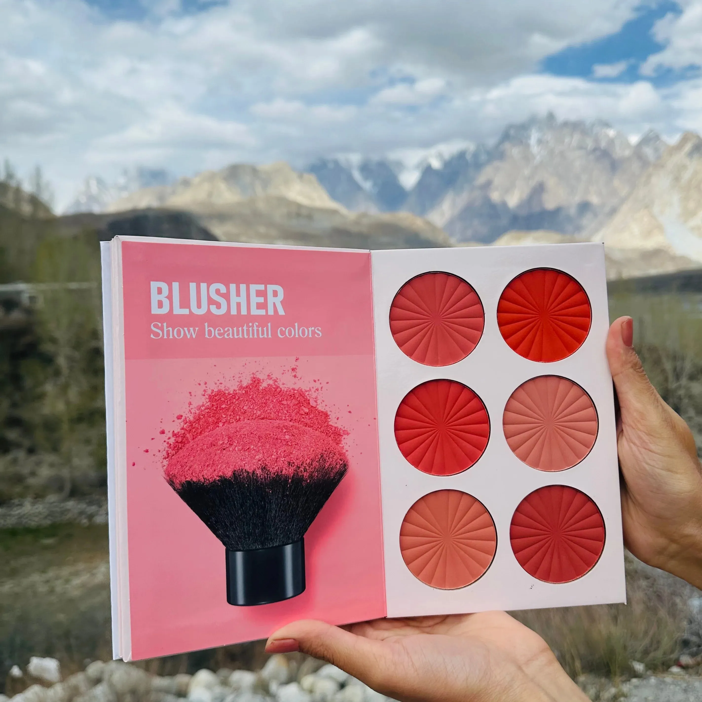 Mocallure 5 in 1 Makeup Book