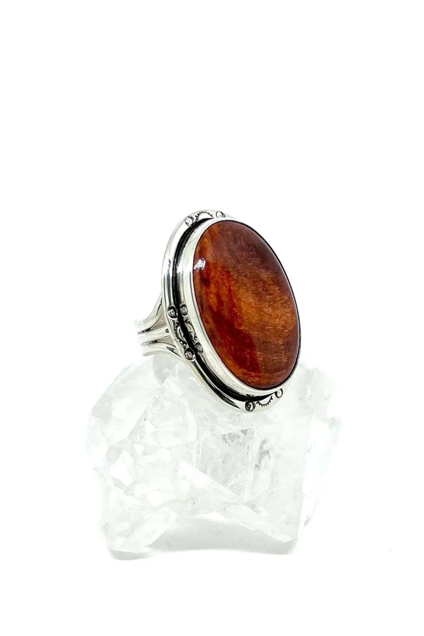 Navajo Red Spiny Shell Oval Sterling Silver Ring (Size 10)