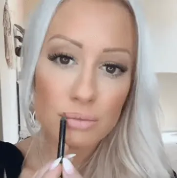 Neapolitan Liner