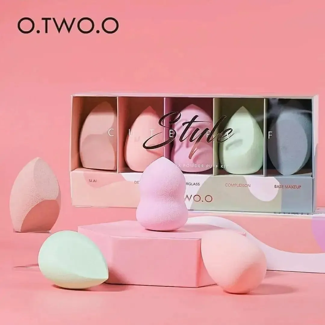 O.TWO.O Soft & Smooth Beauty Blender
