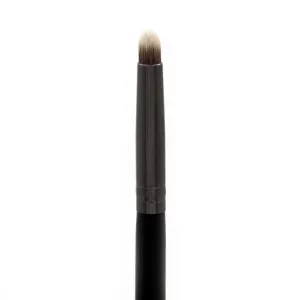 Precision Crease Brush  C461