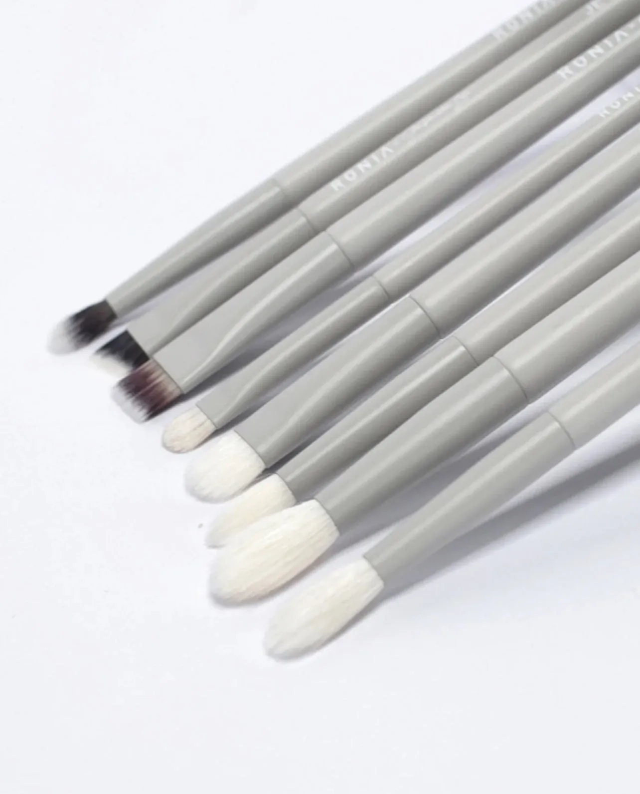 Ronia x Jasmine Lee 8 Pce Eye Brush Set