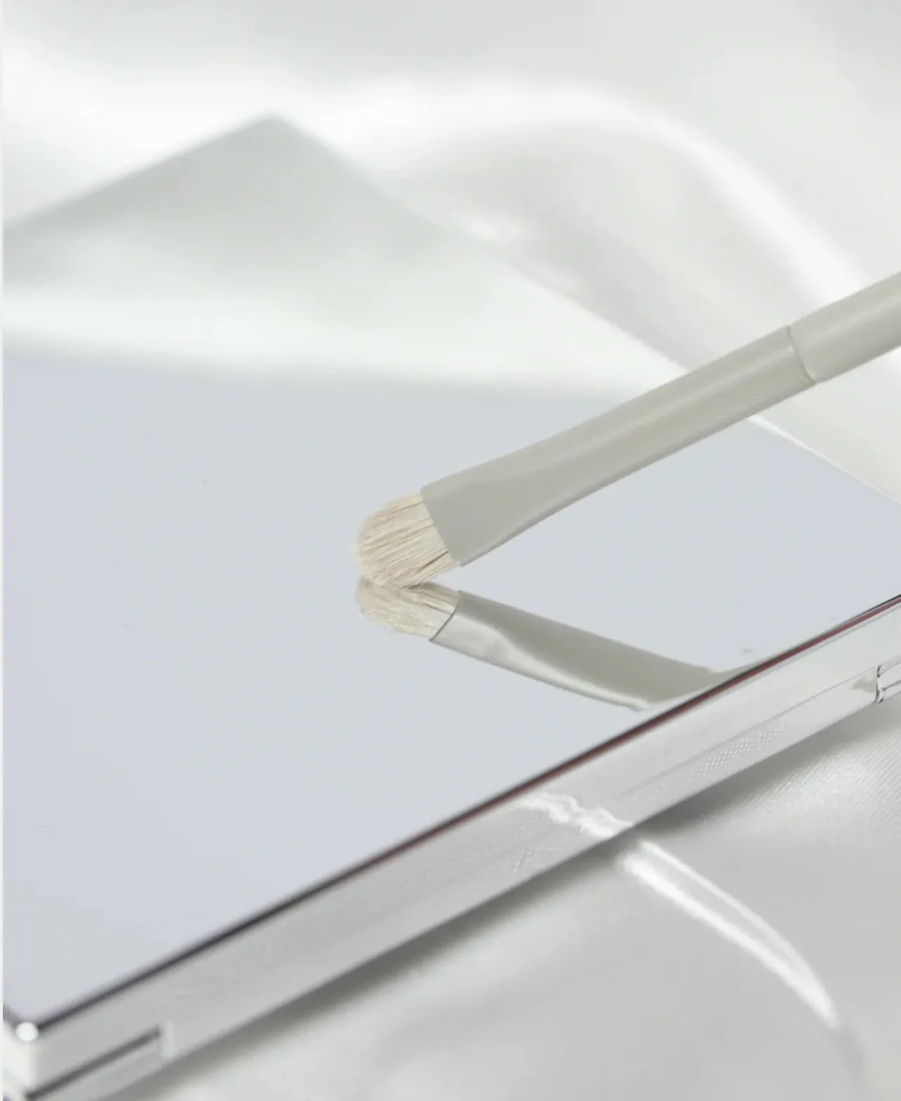 Ronia x Jasmine Lee 8 Pce Eye Brush Set