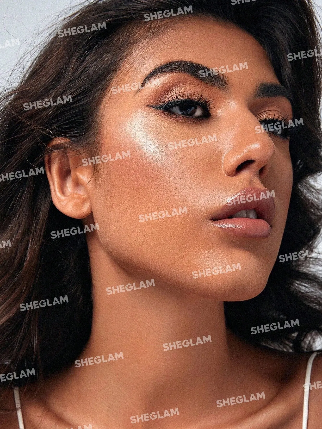 SHEGLAM Glam 101 Hybrid Highlighter & Blush Duo-Seville