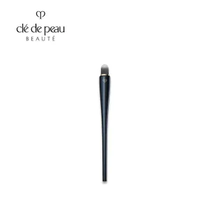 Shiseido Clé de Peau Beauté Concealer Brush