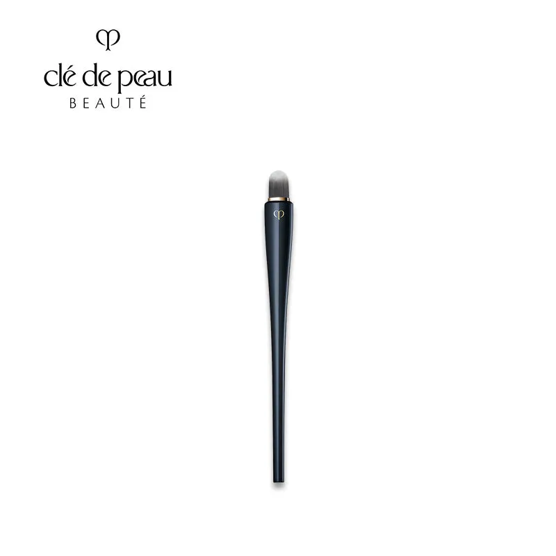 Shiseido Clé de Peau Beauté Concealer Brush