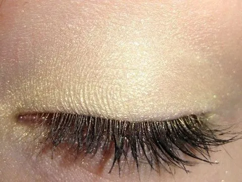 Solar Eyeshadow